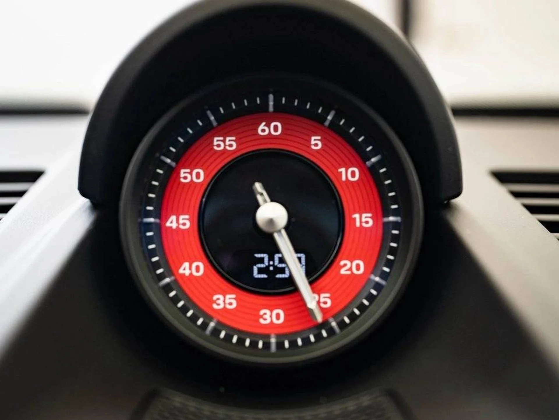 mph032_597175179_5032b46e5205e606adc1015adbfd6c22x_e4357be853