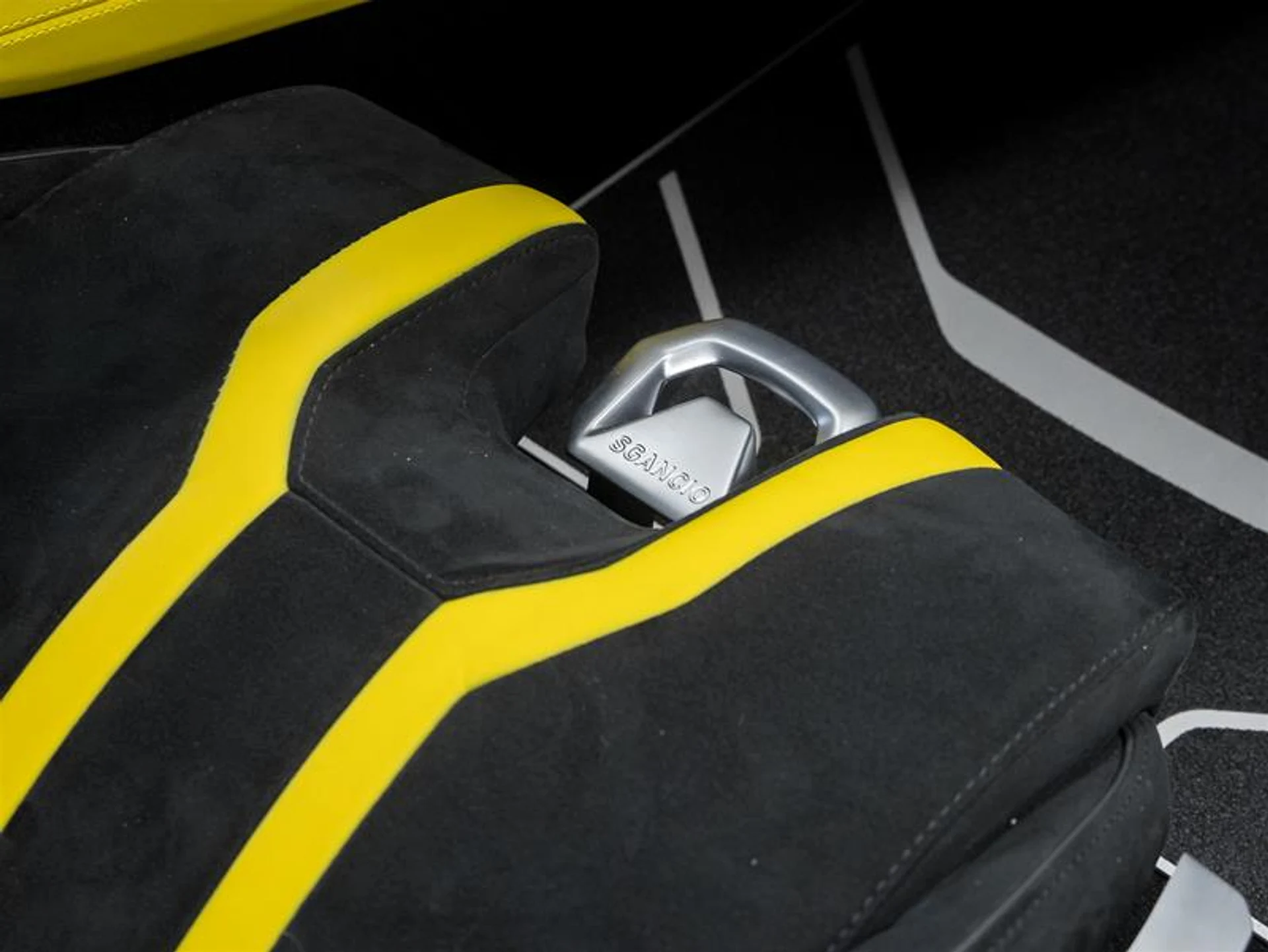 mph032_601579404_11625444_1564141425_1484233645