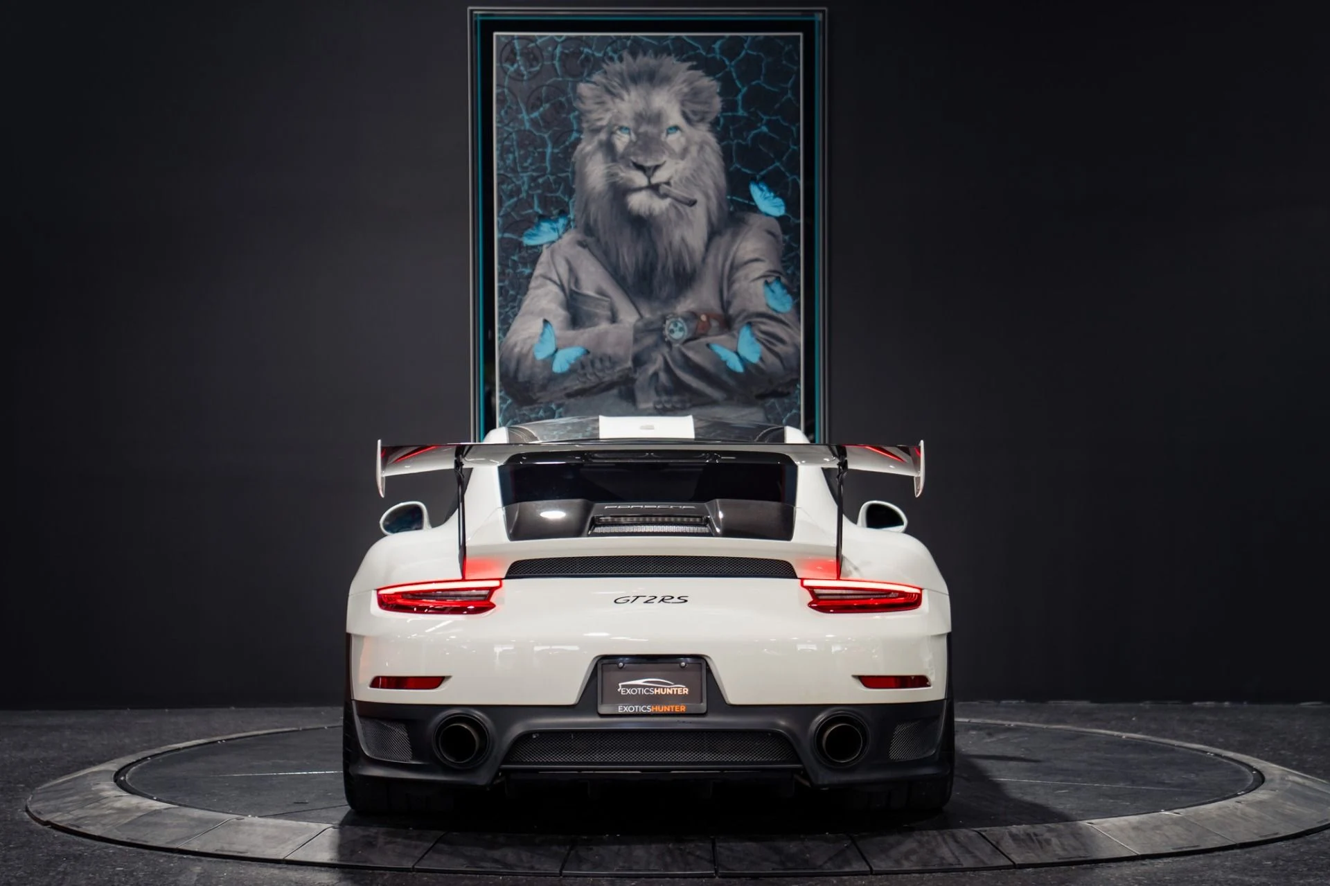 mph032_605648314_Used_2018_Porsche_911_GT_2_RS_Weissach_Package_1786135018_63507b4497