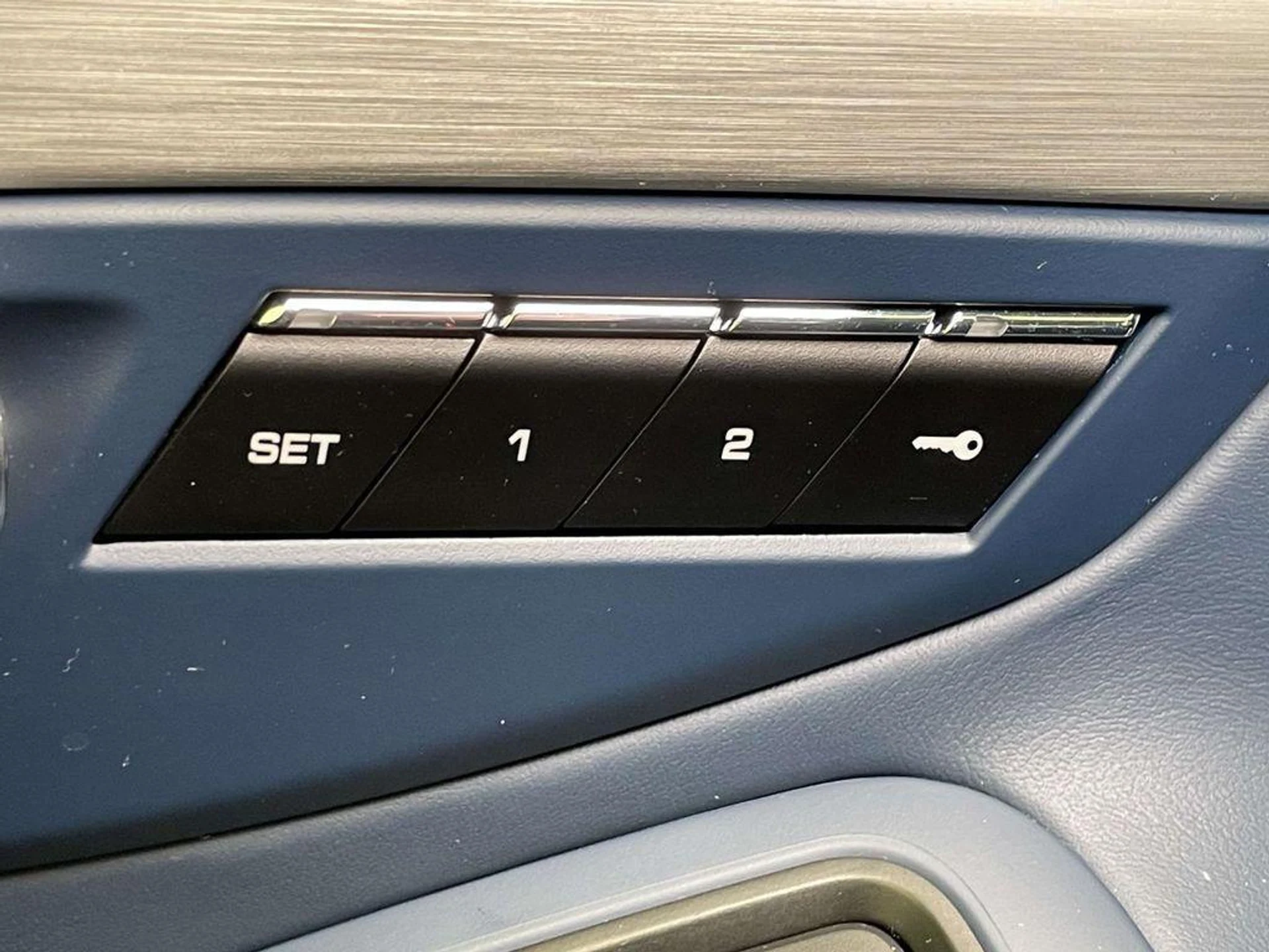 mph032_618454480_Scy_Gf_KF_76_EM_Vqb_Uez_M_Qw_Z6_PV_0s_6e1f2fdc2e