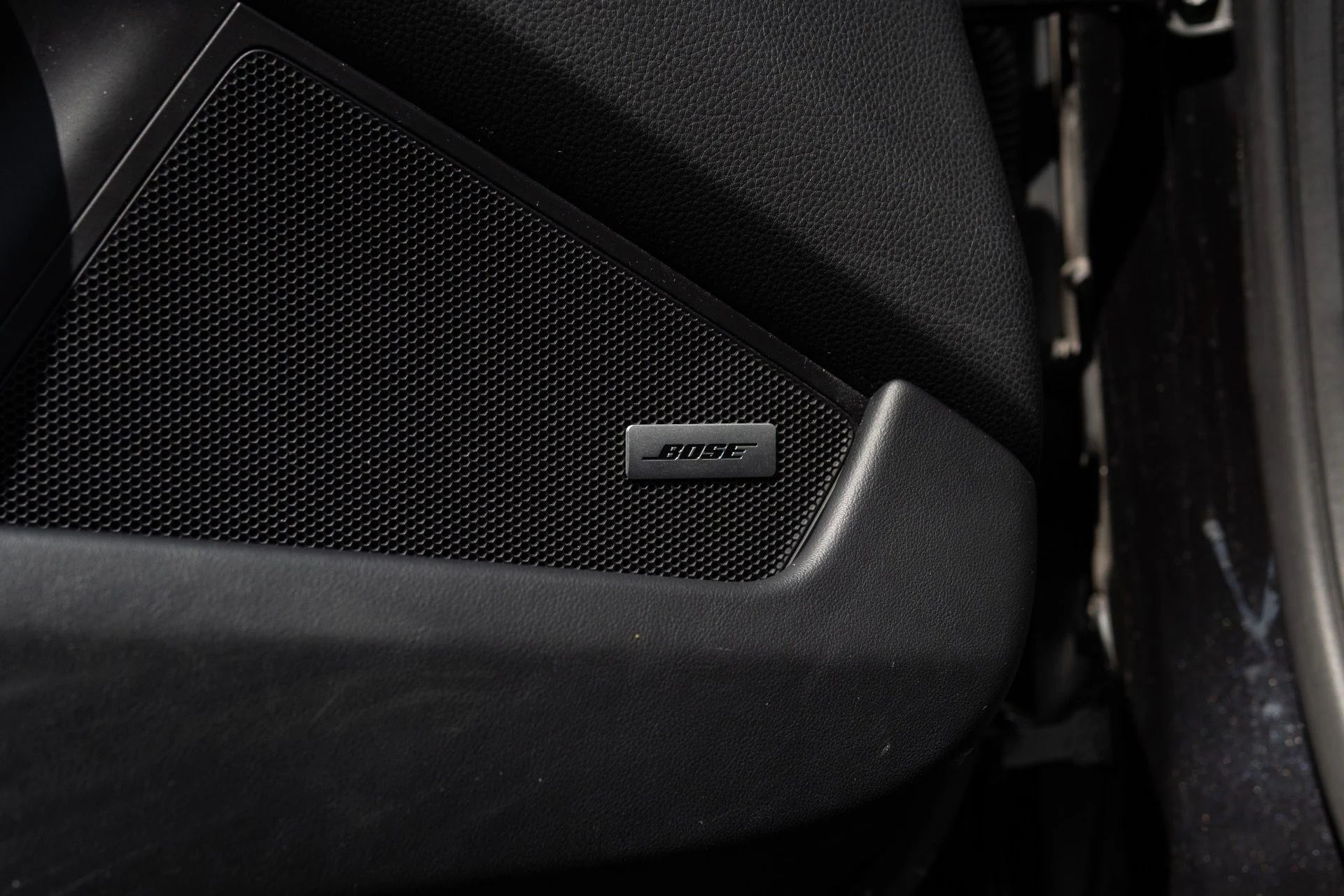 mph032_619341220_Used_2021_Porsche_911_Carrera_1772596654_4a07fe9708