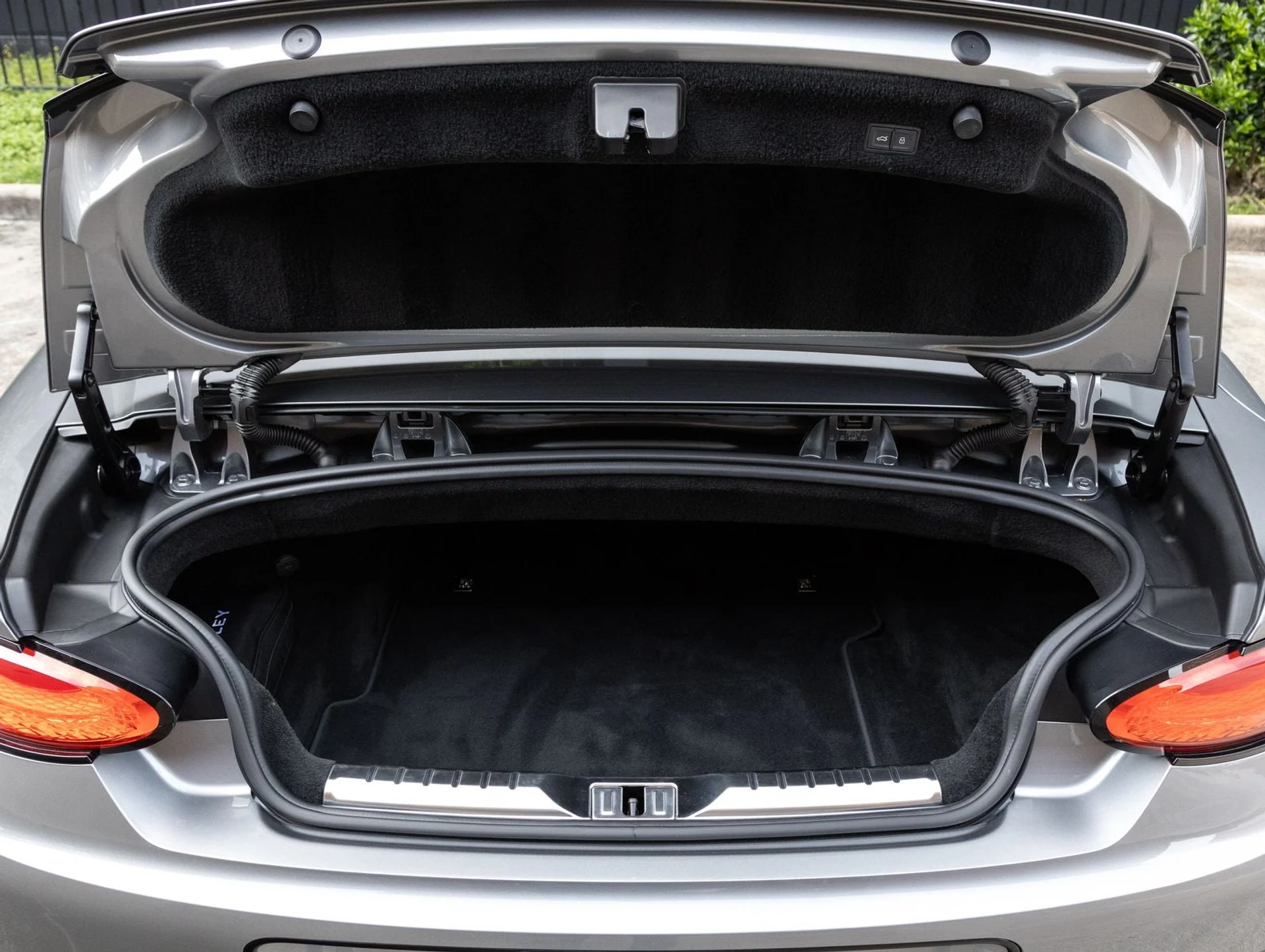 mph032_632132116_33_a09c0fce9e