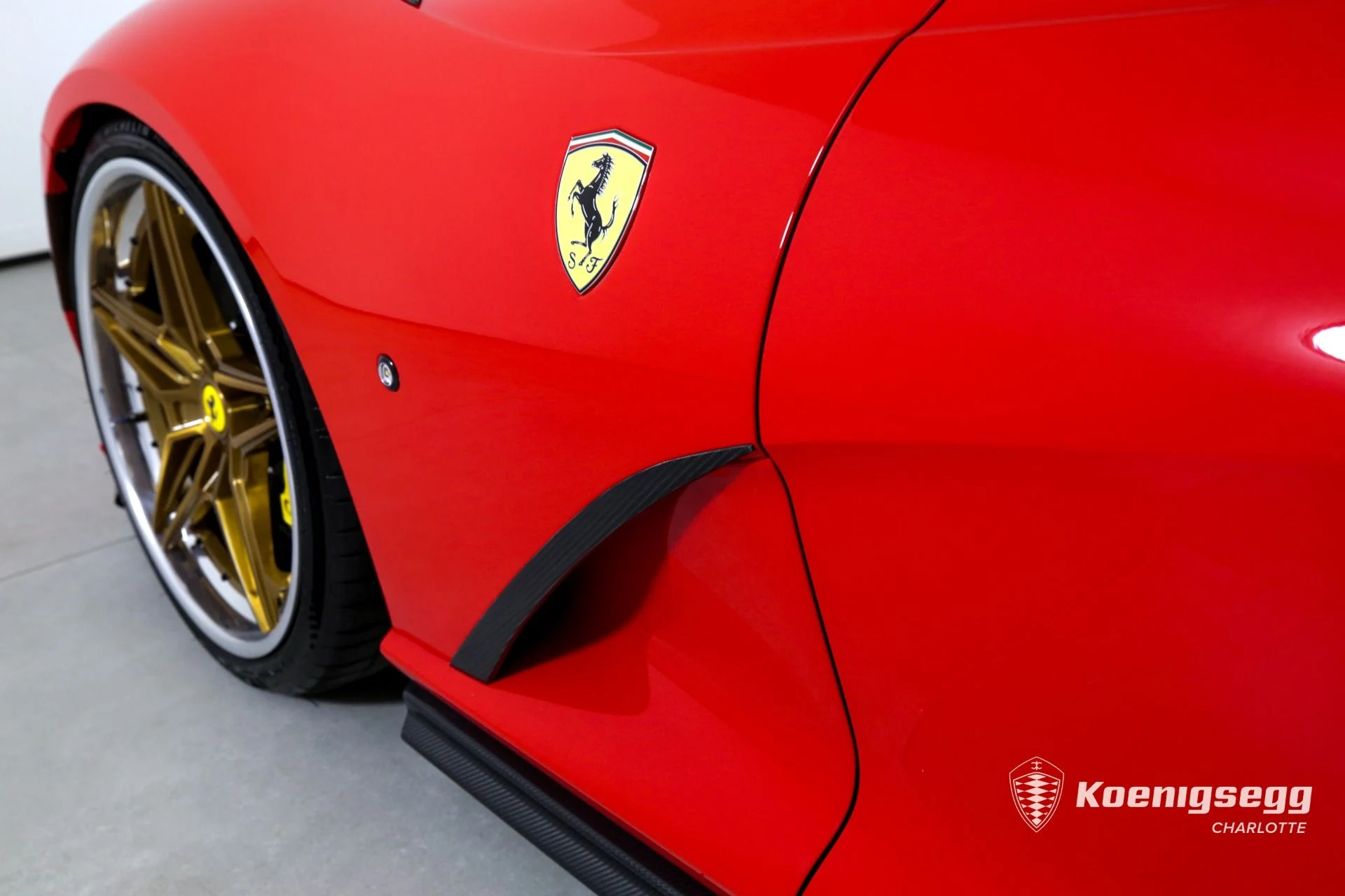 mph032_639356380_Used_2018_Ferrari_812_Superfast_1711034362_500631834e