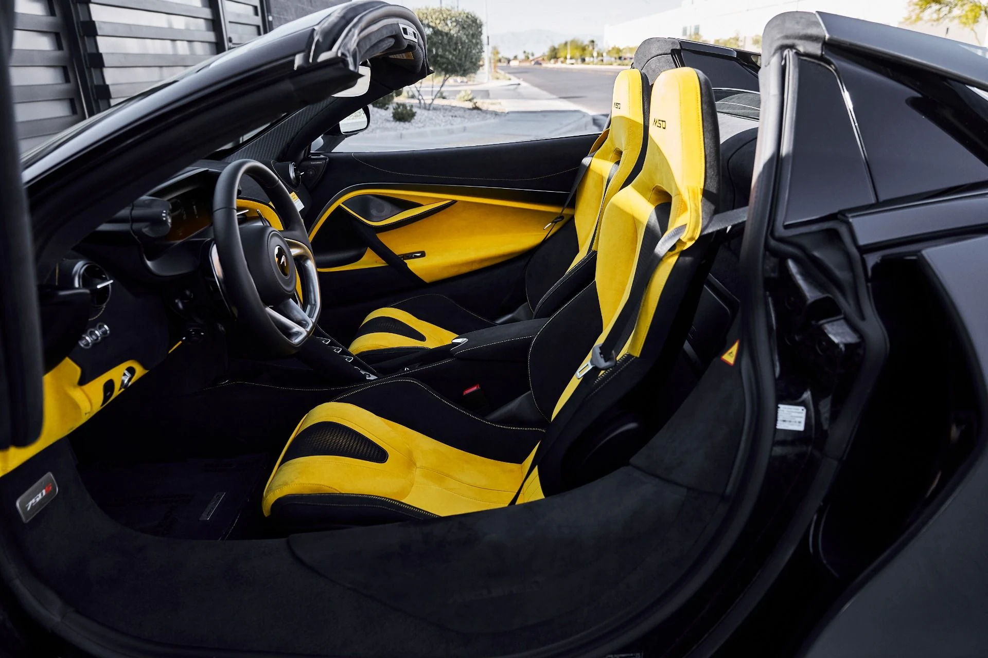 mph032_653051707_Used_2026_Mc_Laren_750_S_1775868060_6167ced334