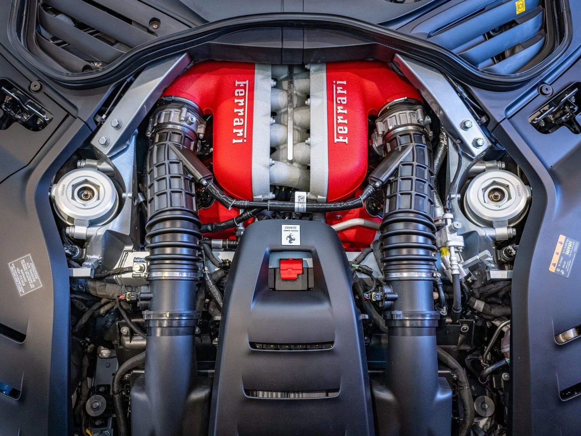 mph032_656844925_33_7a9345ce70