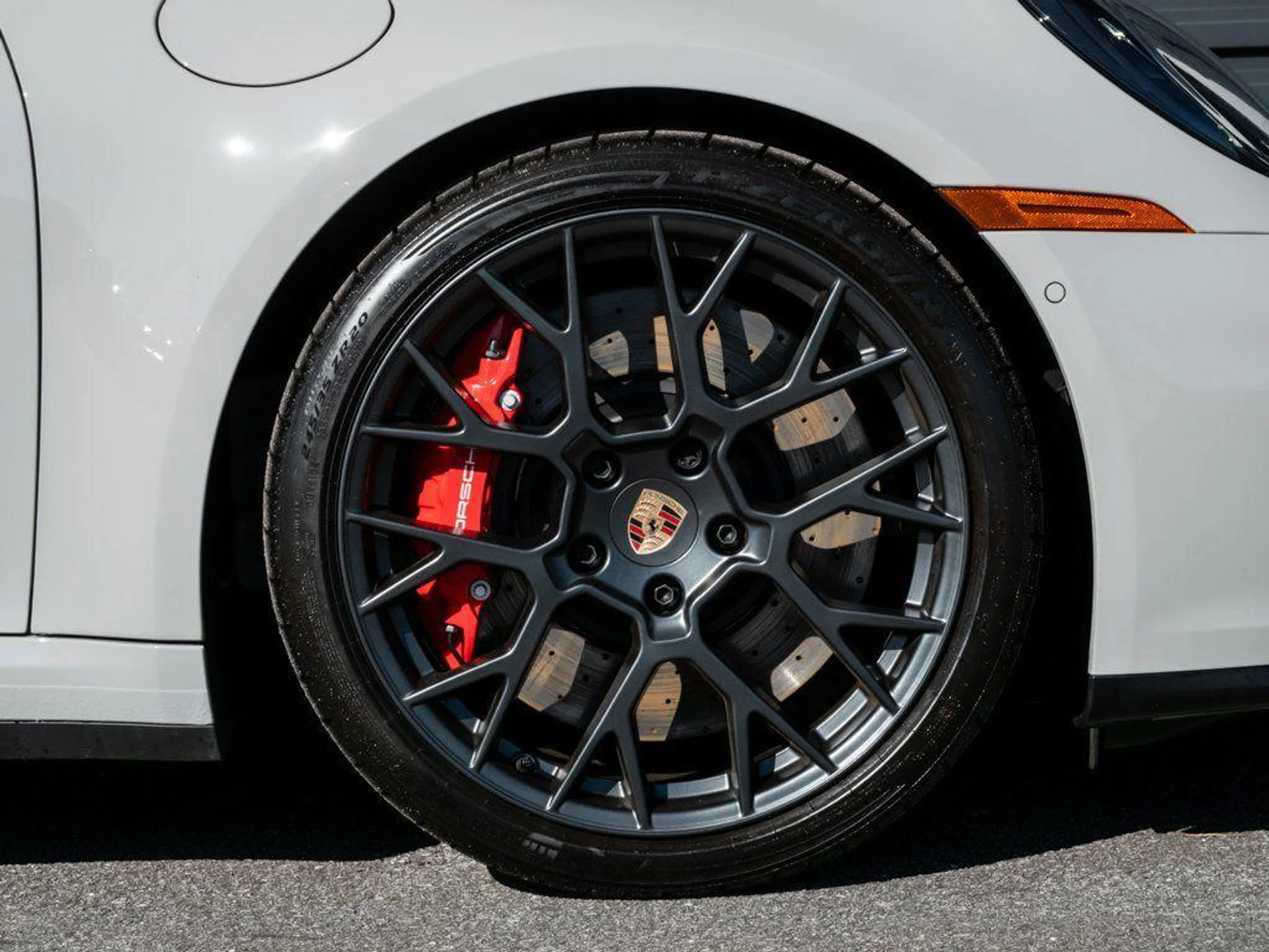 mph032_657992399_FVE_7_0_PF_Ybmj064_TG_2f8nu_Ea_C2_Y_00cc066dff