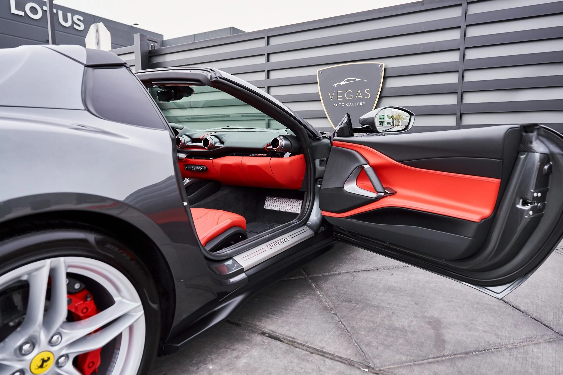 mph032_673495672_Used_2022_Ferrari_812_GTS_Base_1770762754_7042690a03