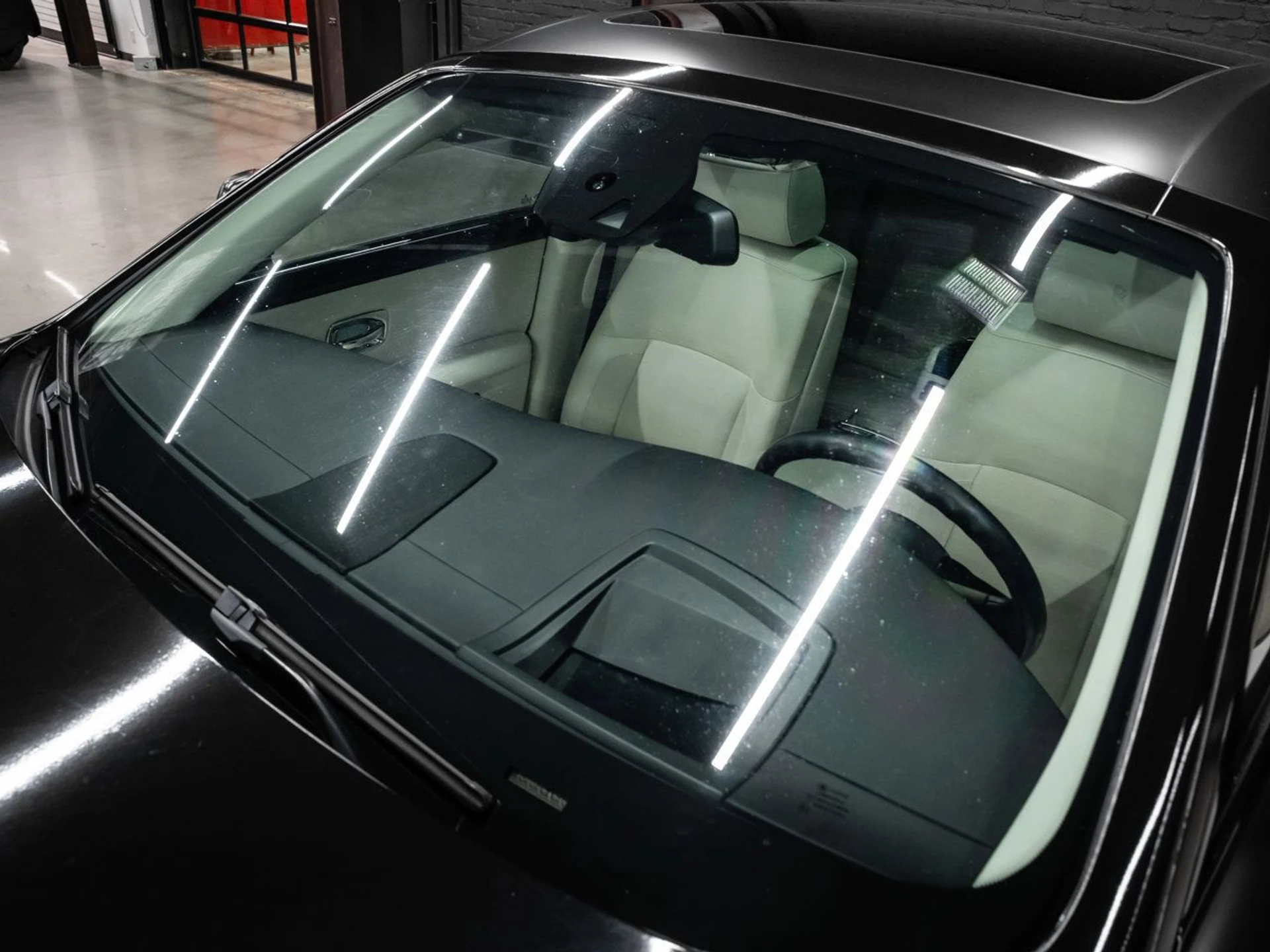mph032_68083176_rolls_royce_ghost_2012_9c27d52d05