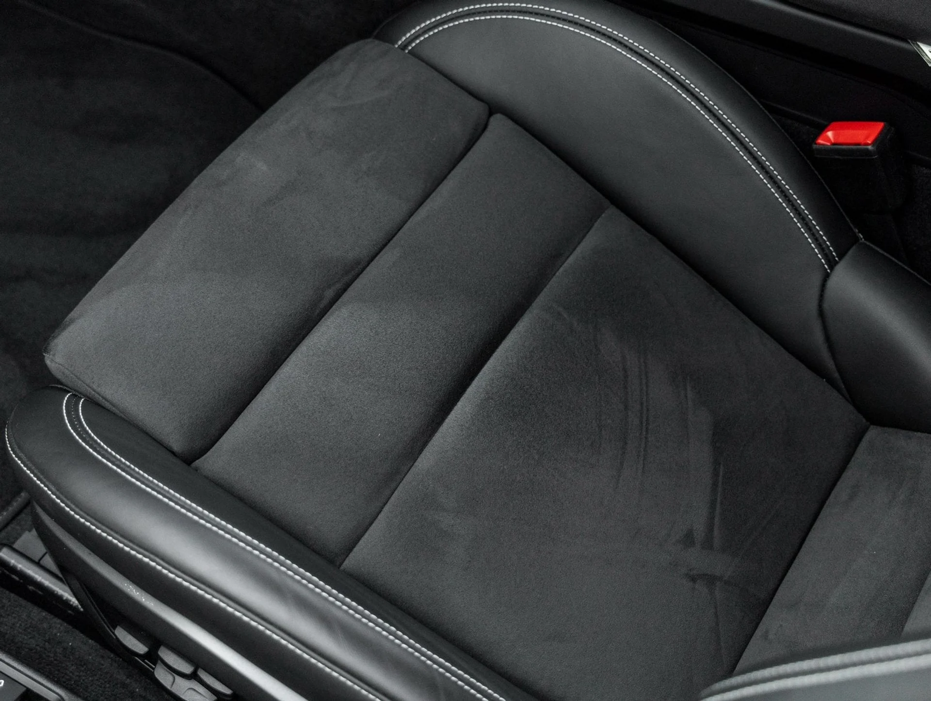 mph032_687978288_33_204375c1d1