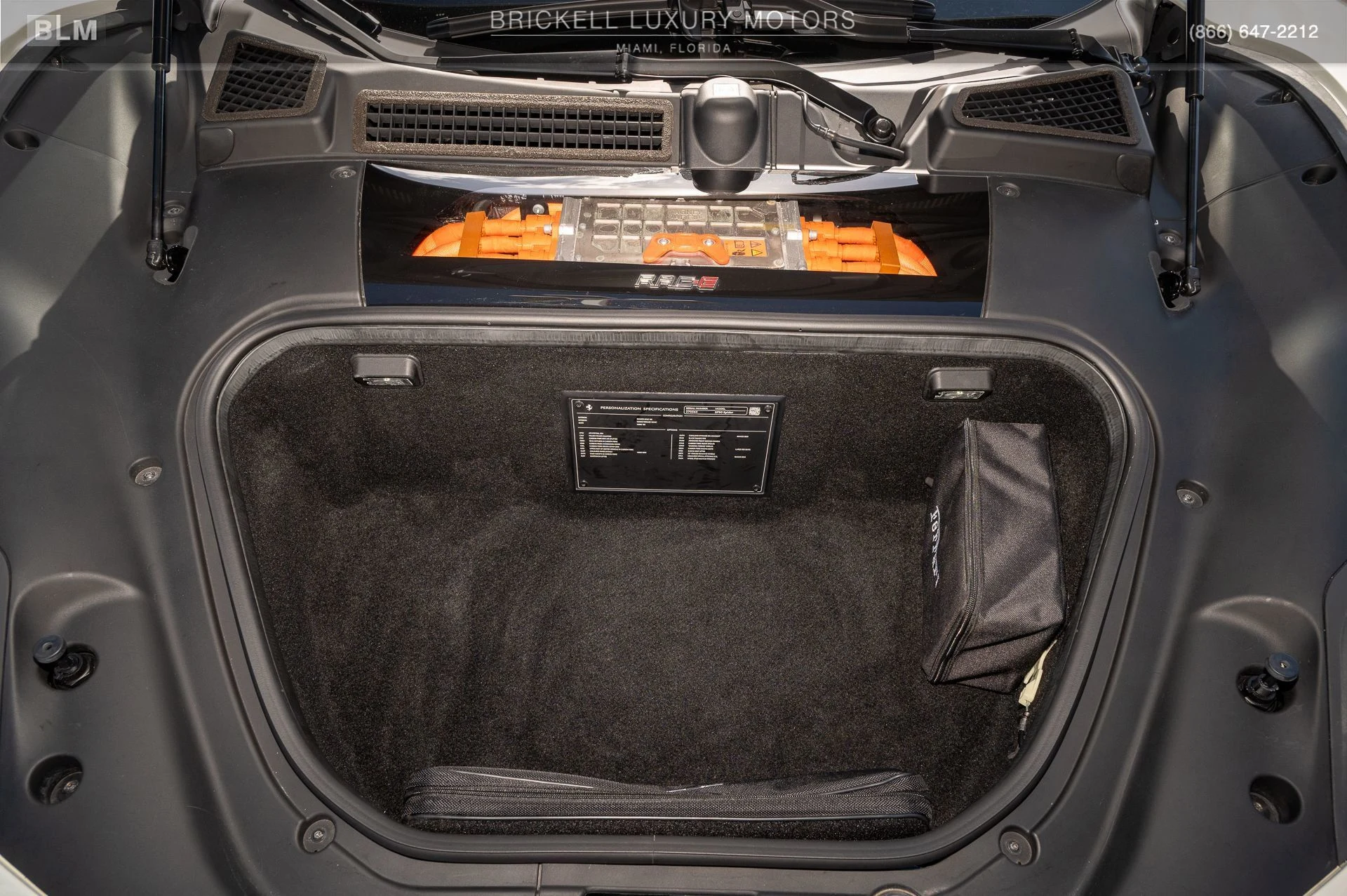 mph032_695012288_38c25b7dda18475b80bc373c16bb3c20_1cb5ba45d8