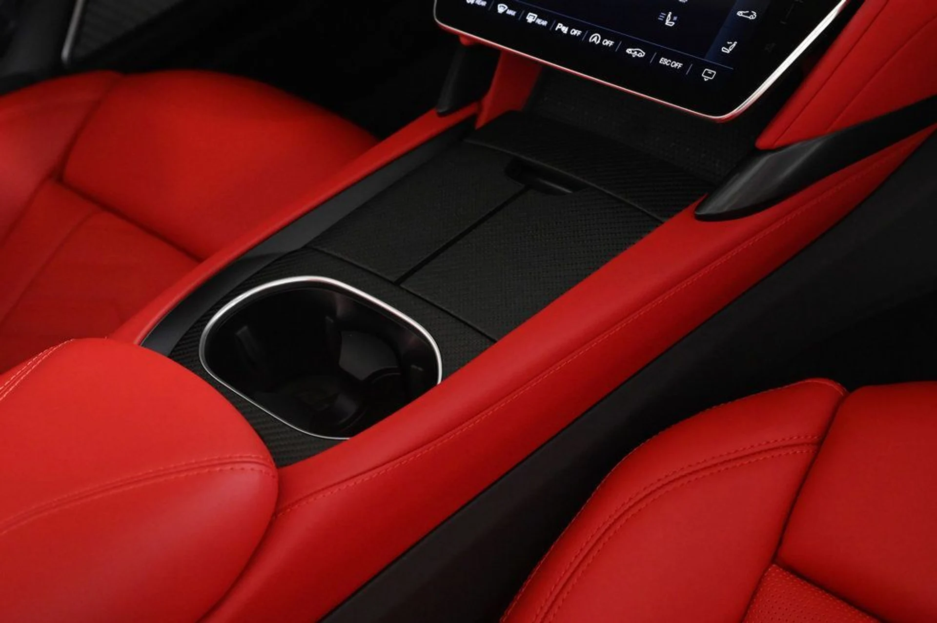 mph032_696160362_new_2026_maserati_grancabrio_convertible_11350_22970924_32_1024_41e2ce78f1