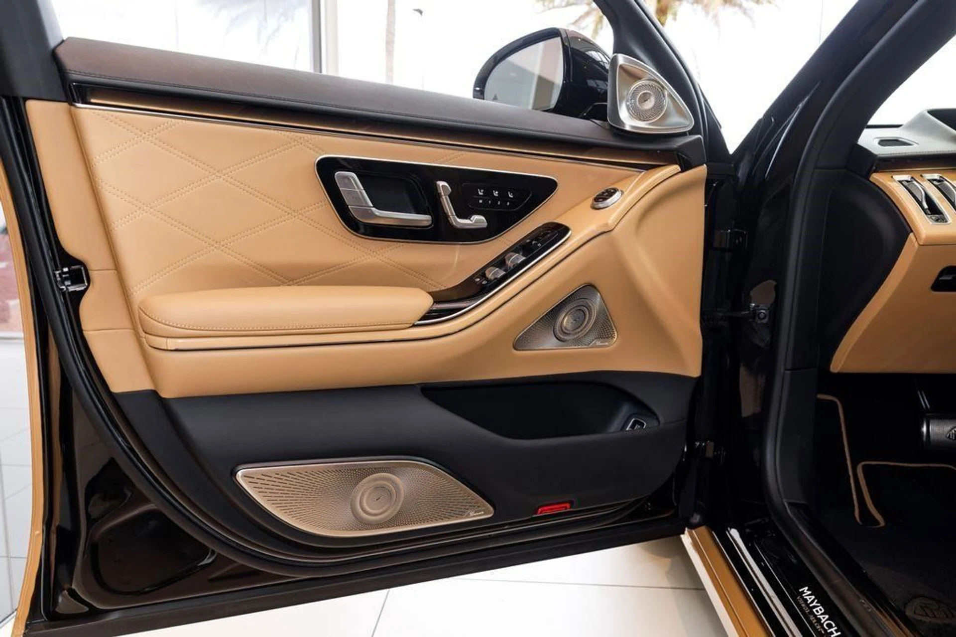 mph032_697718987_02f6a366ac43d53a0c61bcc12b91e111_81ee691c91