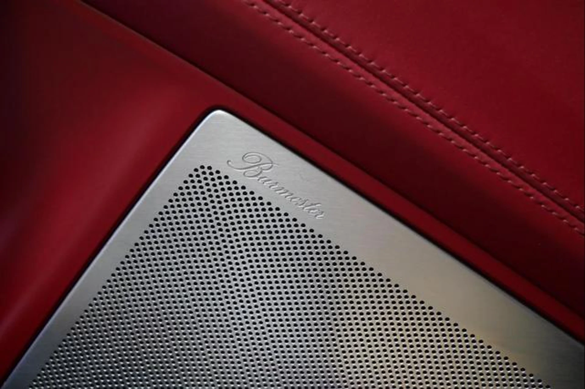 mph032_704996637_NL_a_Dveg2_C6_Gpe5_Fg_9a_T_Ts_Hxg_f9a4e76316