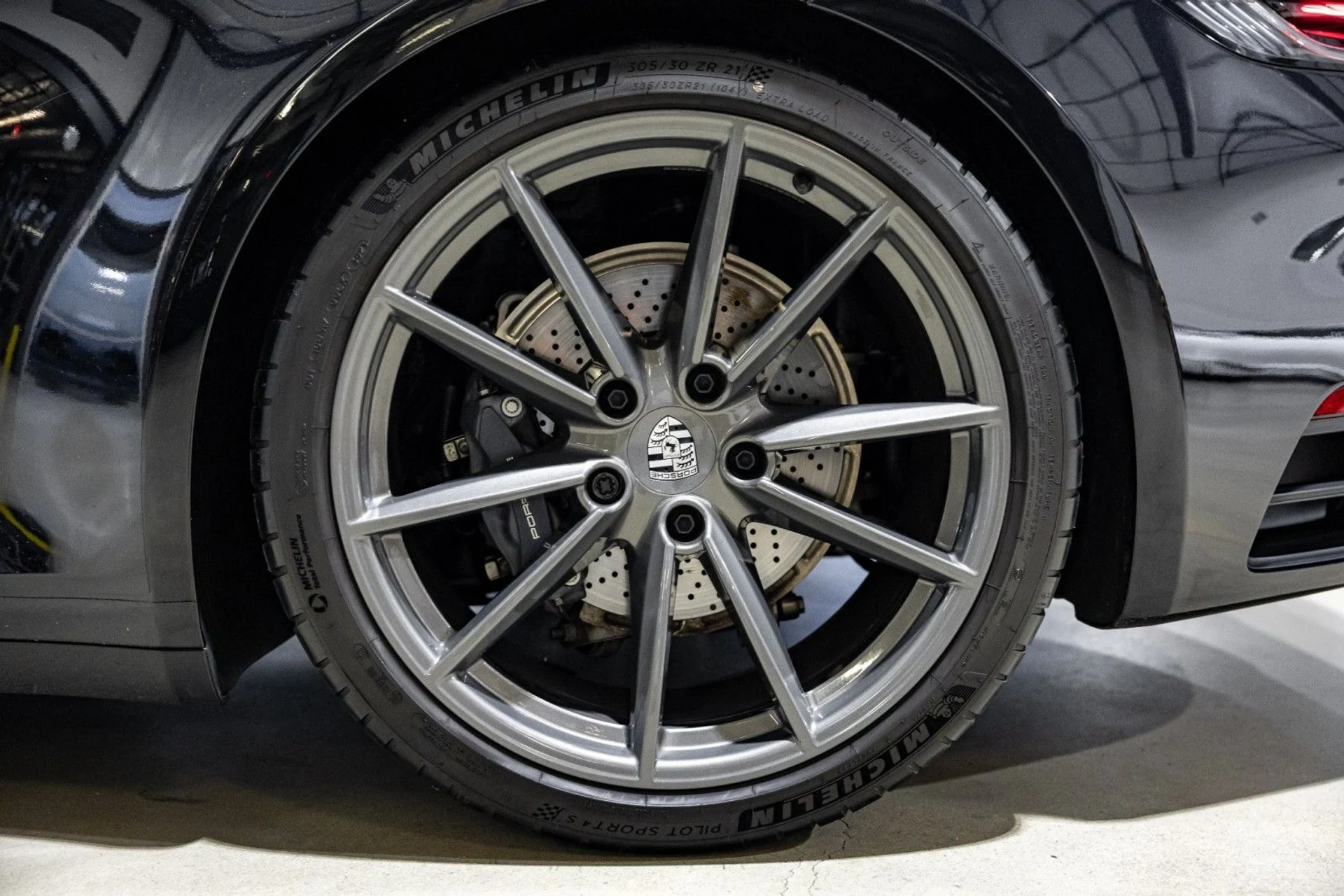 mph032_706819640_Yw_b47e478577