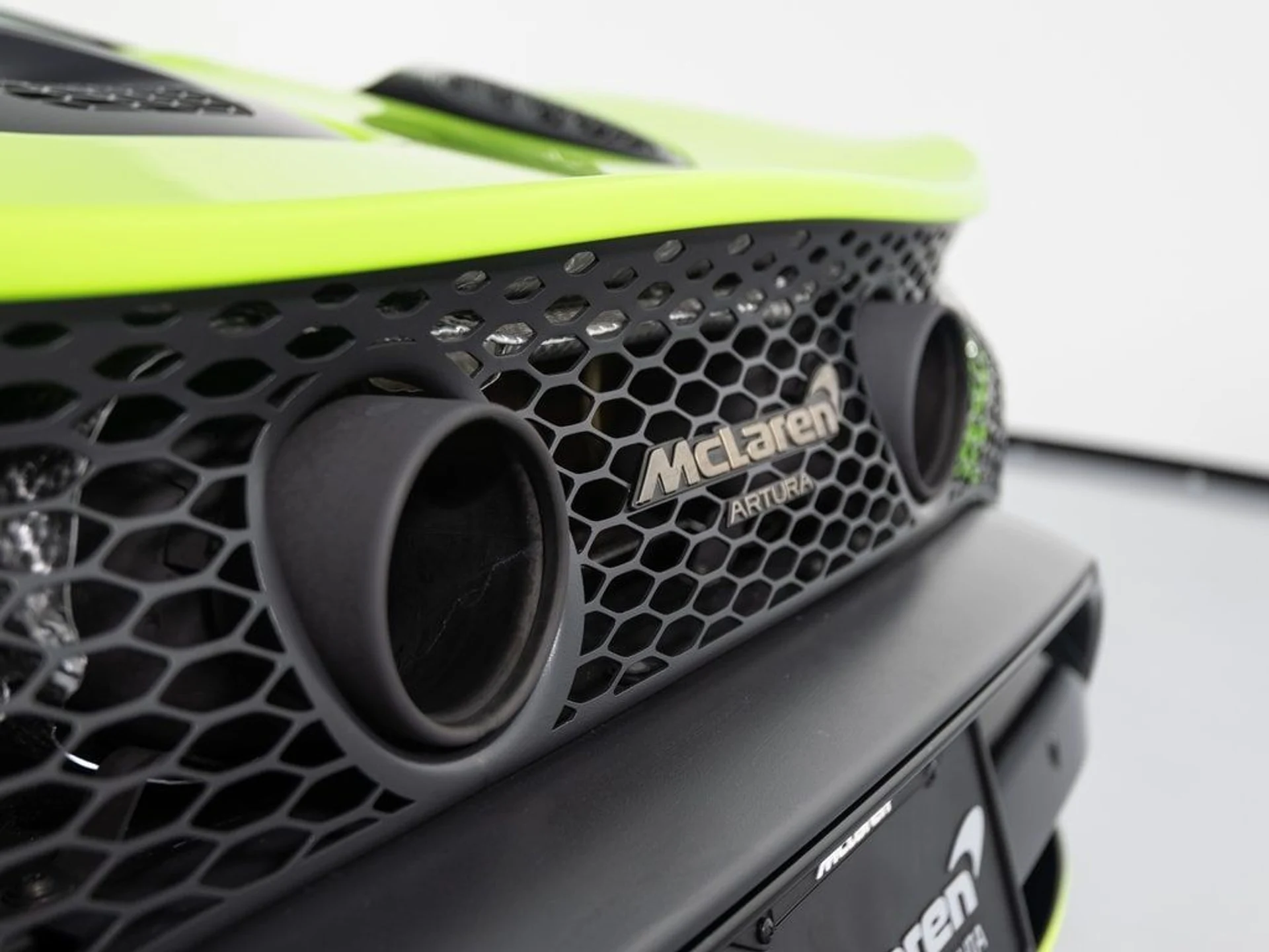 mph032_706896915_2201221bd181752ec05d90a767427339x_48ba6329c9