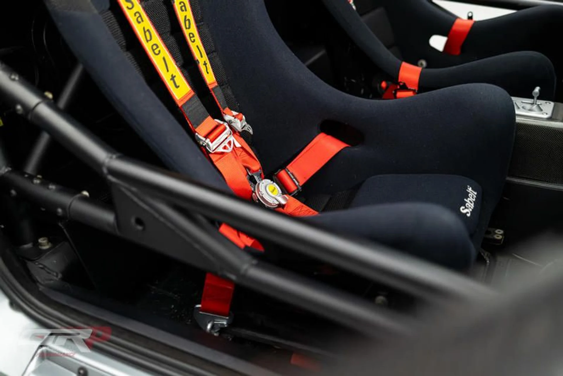 mph032_710303509_32_A3_E3_F2_FF_13_4987_B06_B_3_B21_D153_CA_07_c88016c183