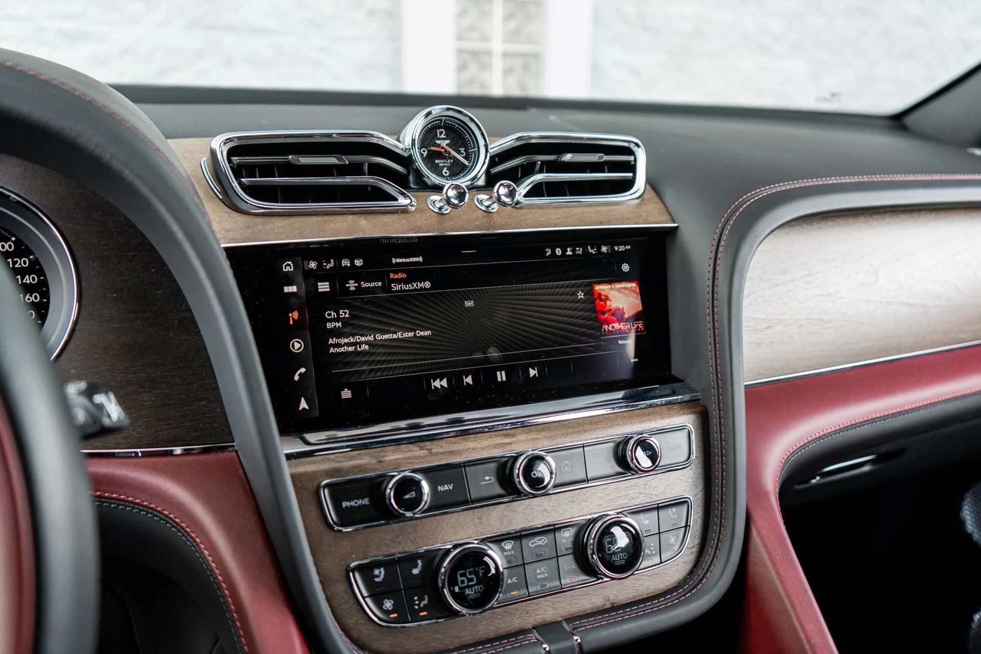 mph032_712182821_9bab99ce_8990_4940_9284_6478bce5bc19_7e16a714af