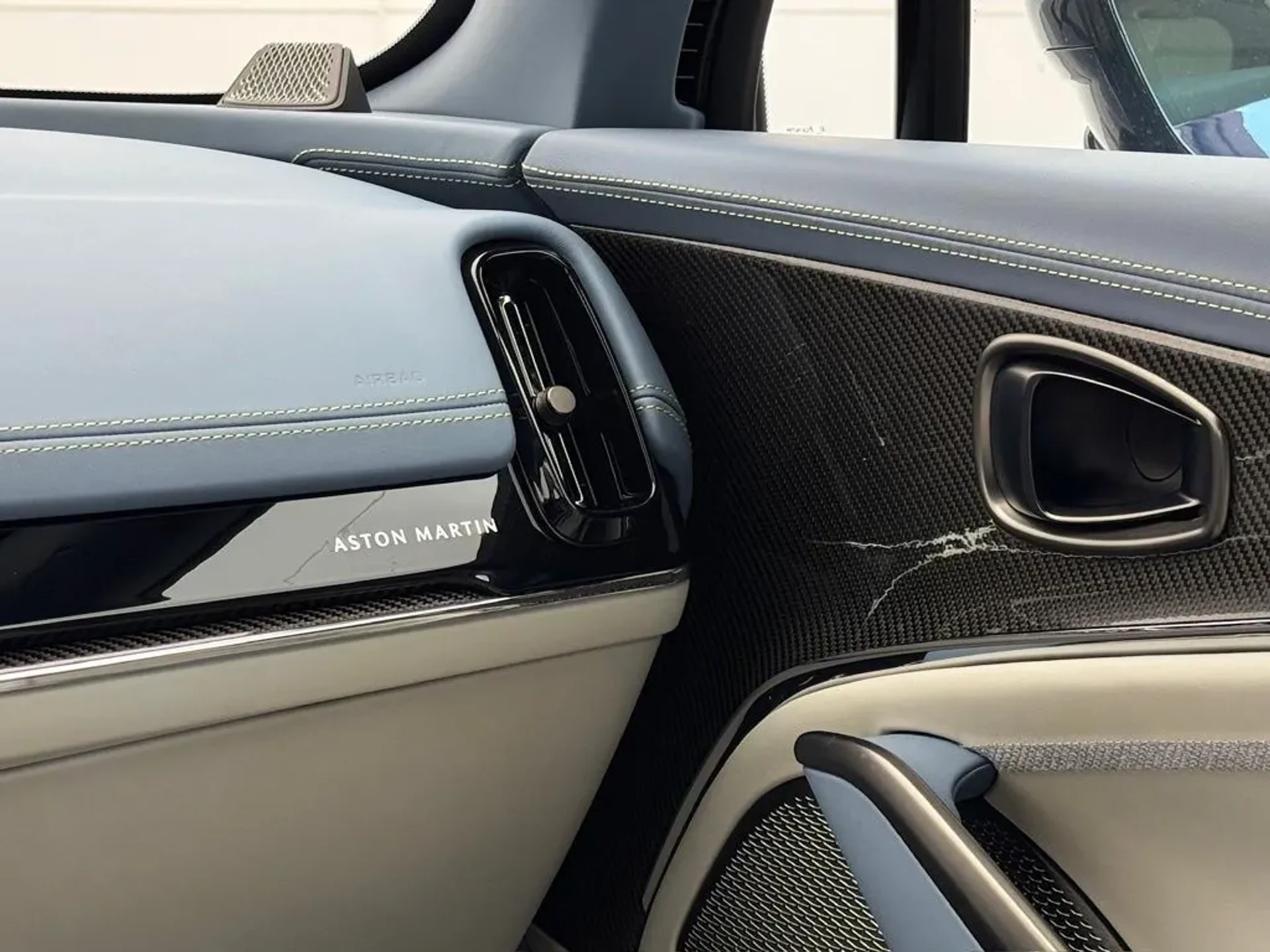 mph032_713993168_k6jedpxyf4bo7fgdtxoj3ug6tf8a_fe92877a4d