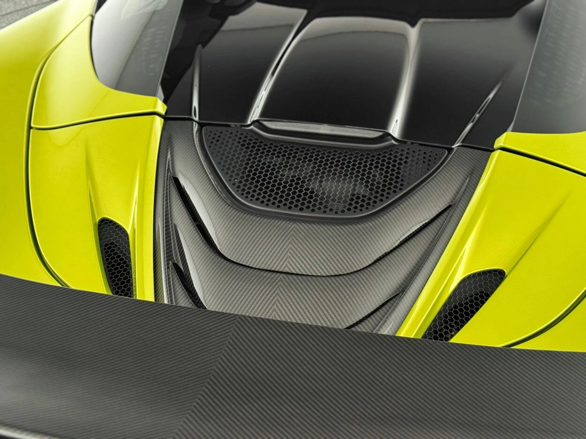 mph032_722233856_a3904d0b167d6b7a63e686e4643f3c71_55474534c9