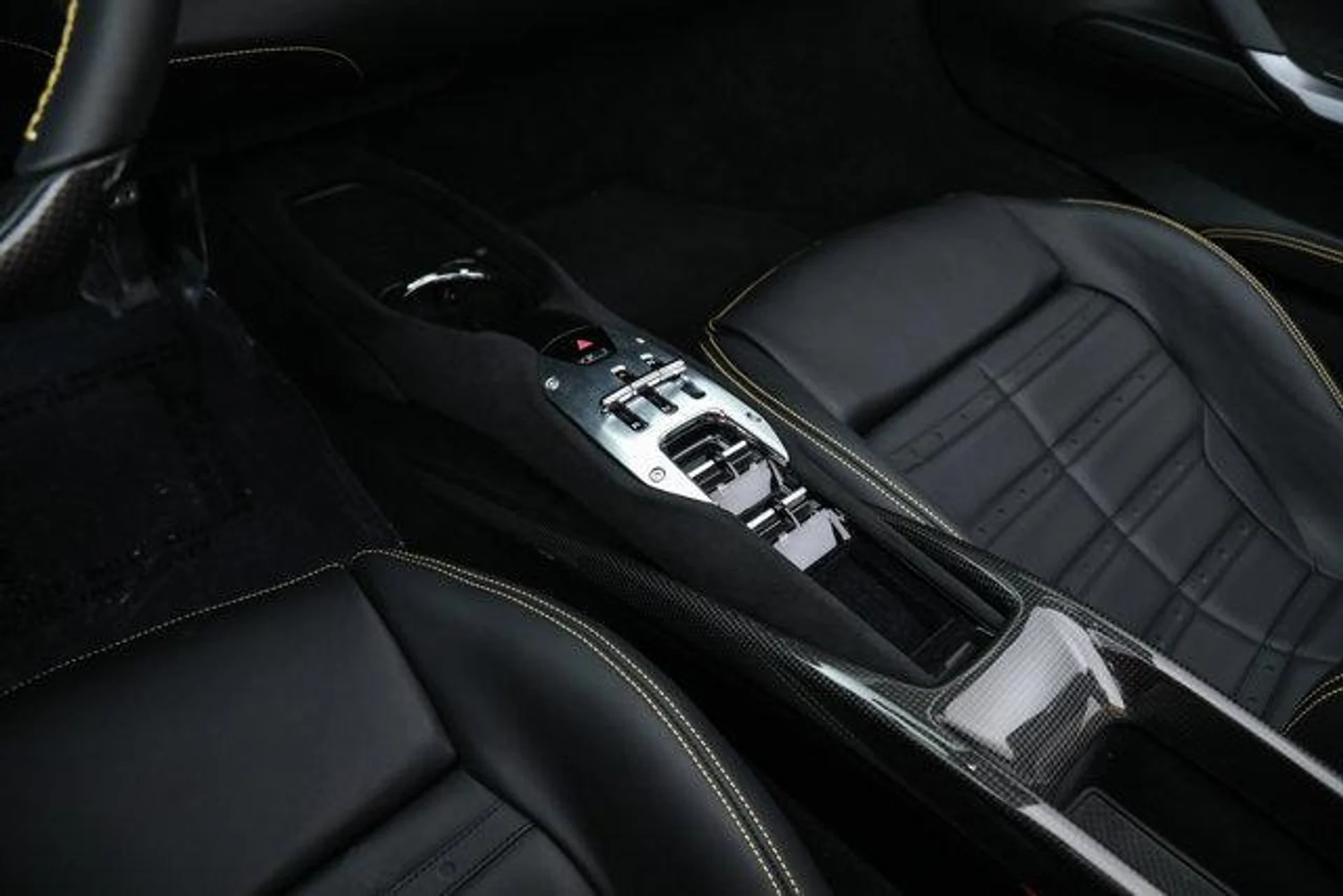 mph032_724247625_I_Mgtzi_VPX_04_W1sf3_Zv8r0ntrerg_df09422a3f