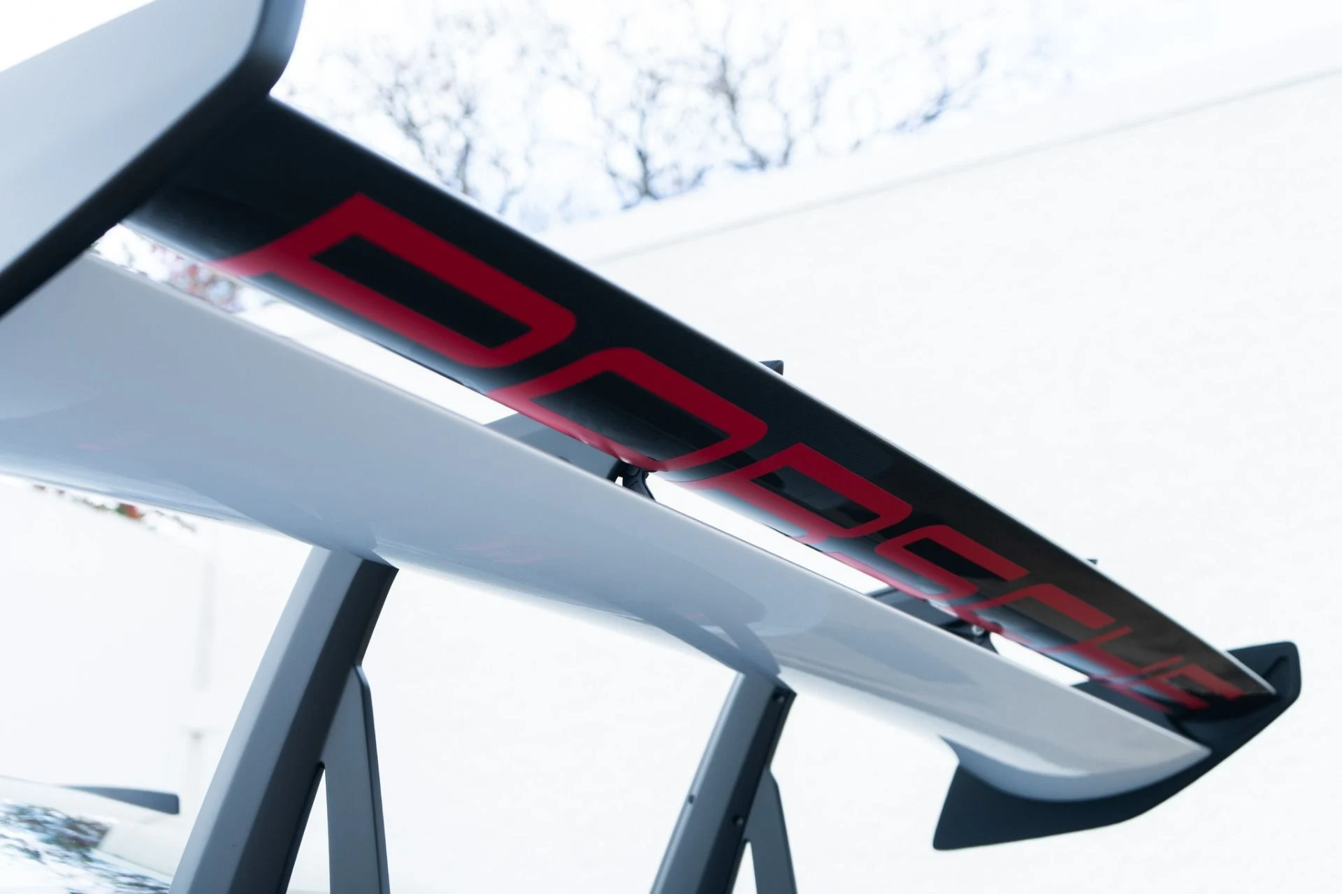 mph032_724346537_Used_2025_Porsche_911_GT_3_RS_1766778269_7c54f84502