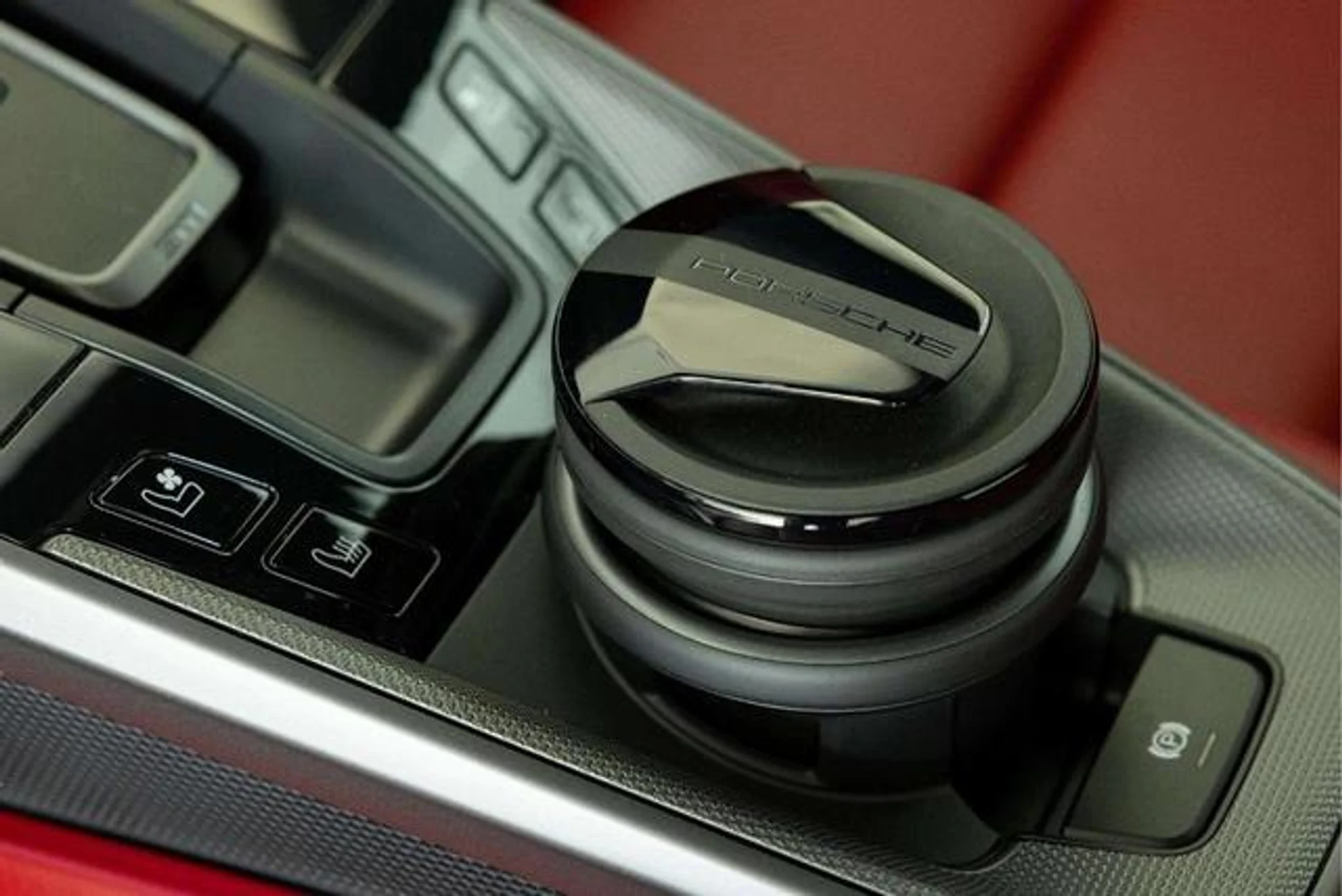 mph032_730094583_Ft0_YQU_Sbv_Hz_Om7qk_A9_F4_JYB_Kv_RE_9cf766c0af