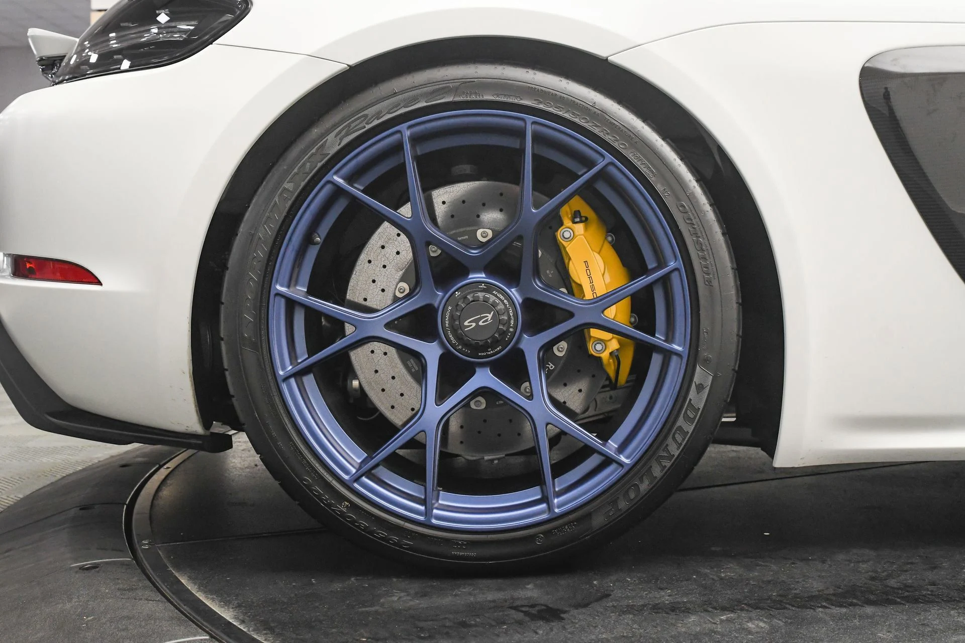 mph032_733613257_20d88ab0f22f4dfa9266e5bb0fb6ba6c_1ddfbb00eb