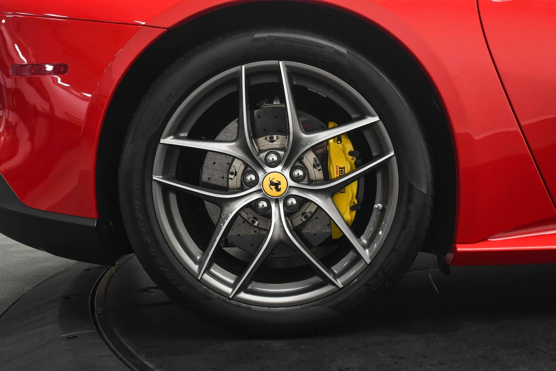 mph032_735345266_Used_2017_Ferrari_F12_Berlinetta_1757454015_fb279047c9