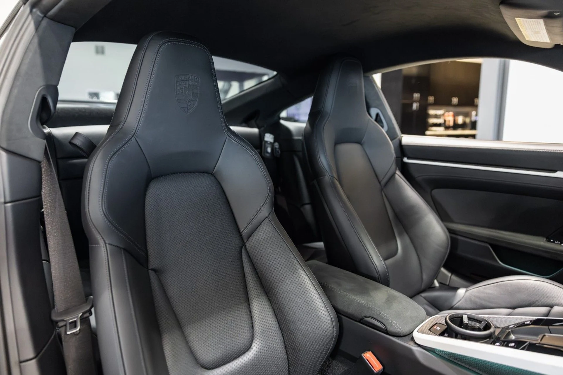 mph032_738425842_hw_216d1dc83b