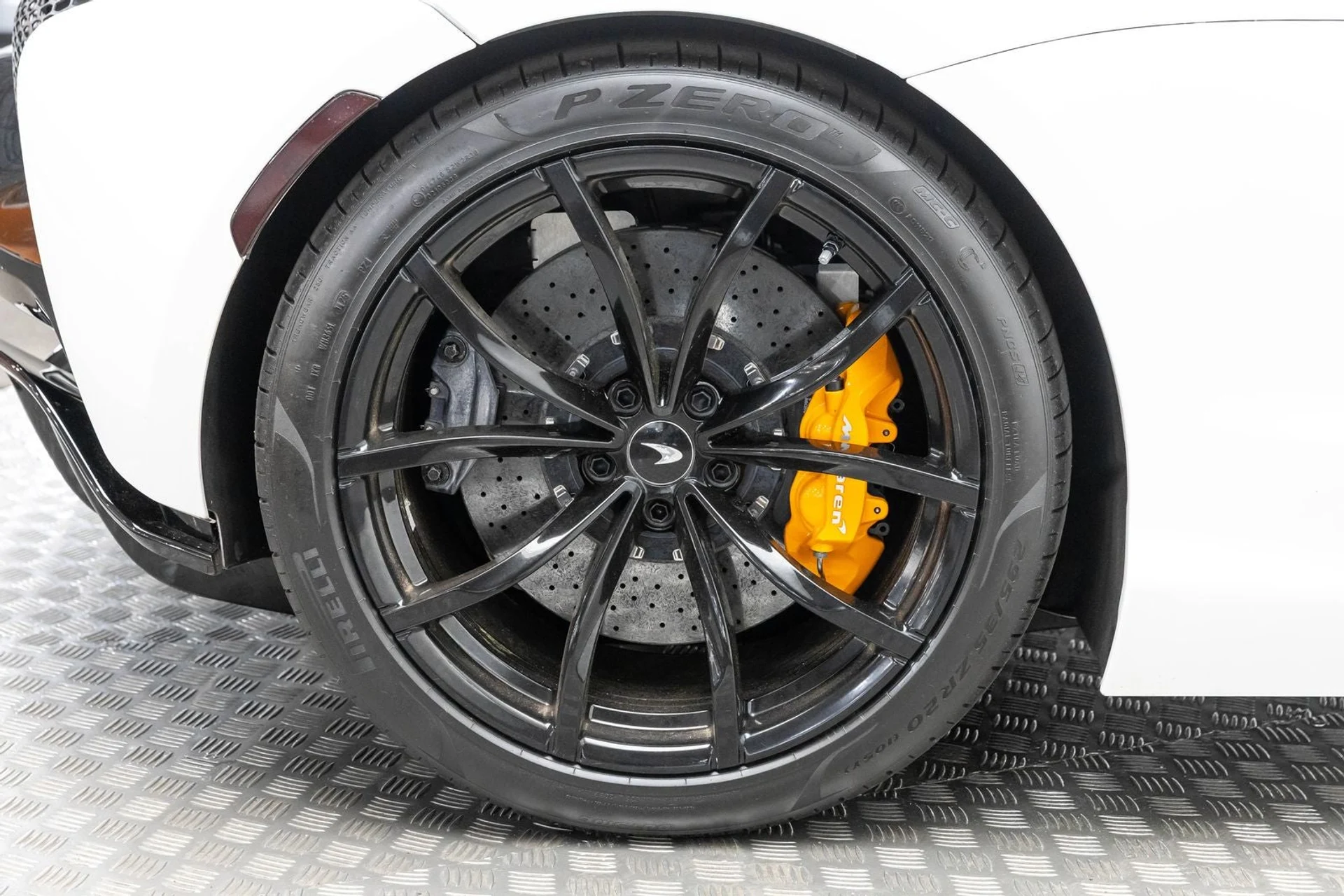 mph032_73886040_33_8d54bcffc7