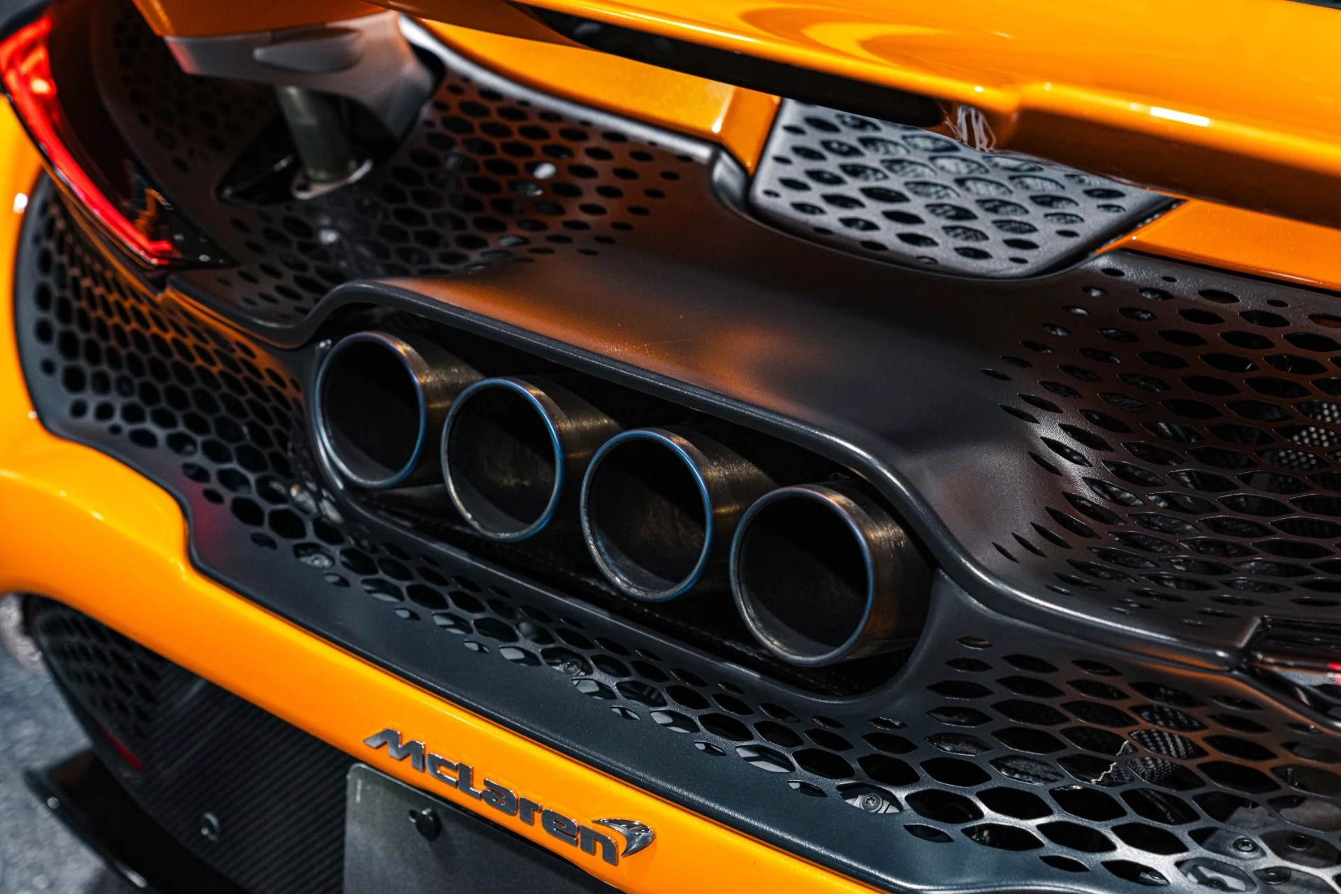 mph032_7400819_Used_2021_Mc_Laren_765_LT_in_Papaya_Spark_w_ALL_Carbon_Full_PPF_1761084327_84bd7ad27c