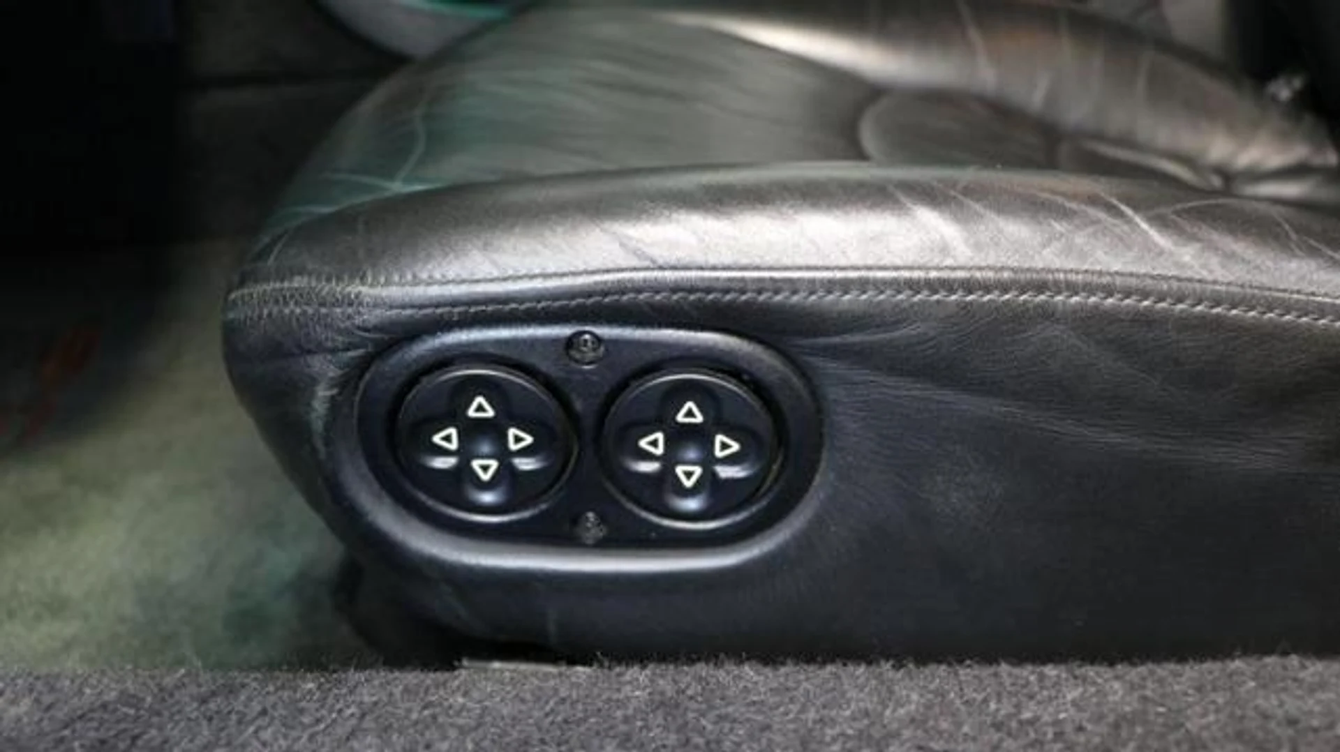 mph032_74447089_Ta_J2nkwnu_M8a_LV_Onl_RG_pwhd_Y40_ad8d6f5163