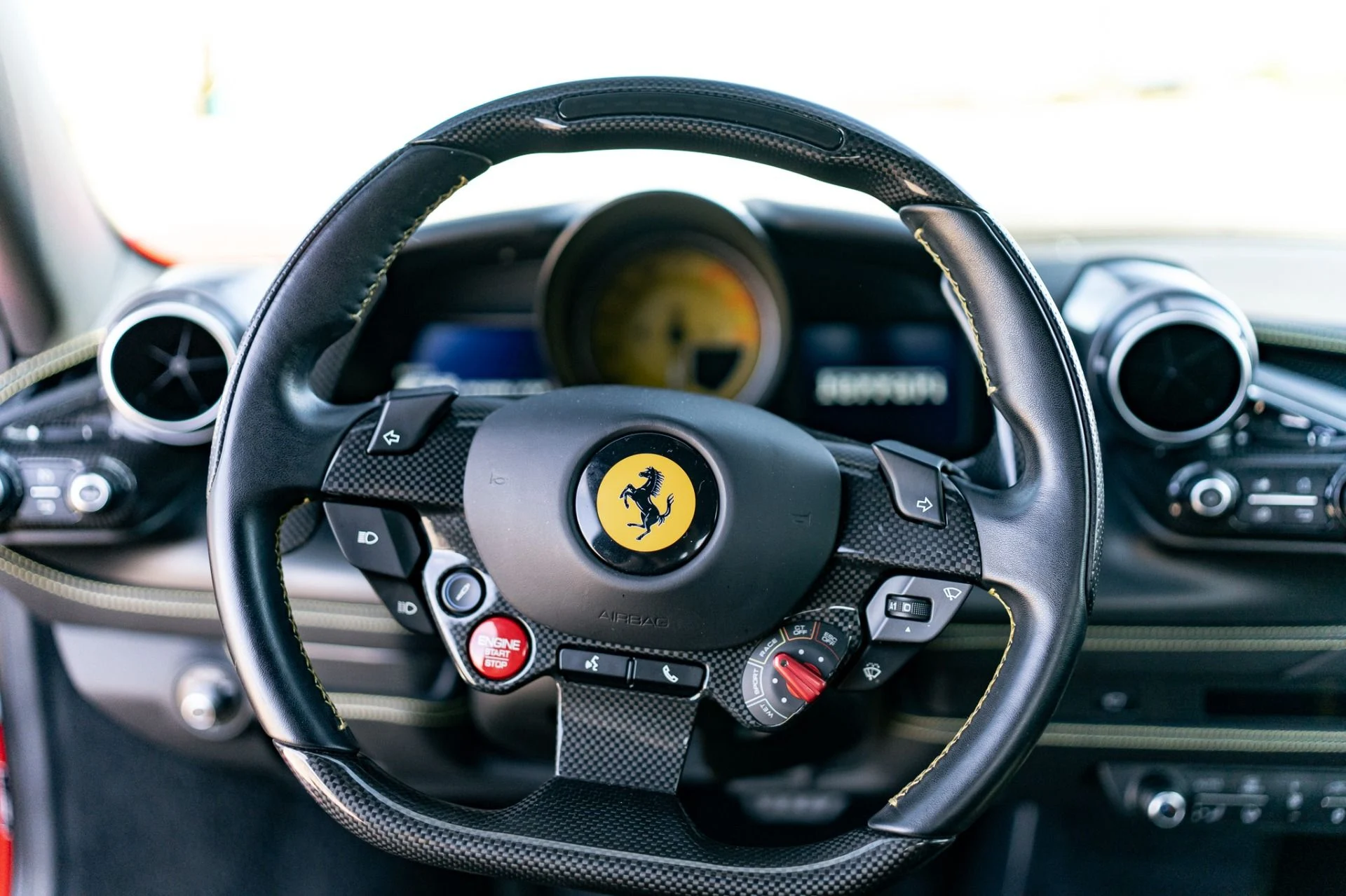 mph032_746392159_Used_2020_Ferrari_F8_Tributo_1758670968_b44b61d798
