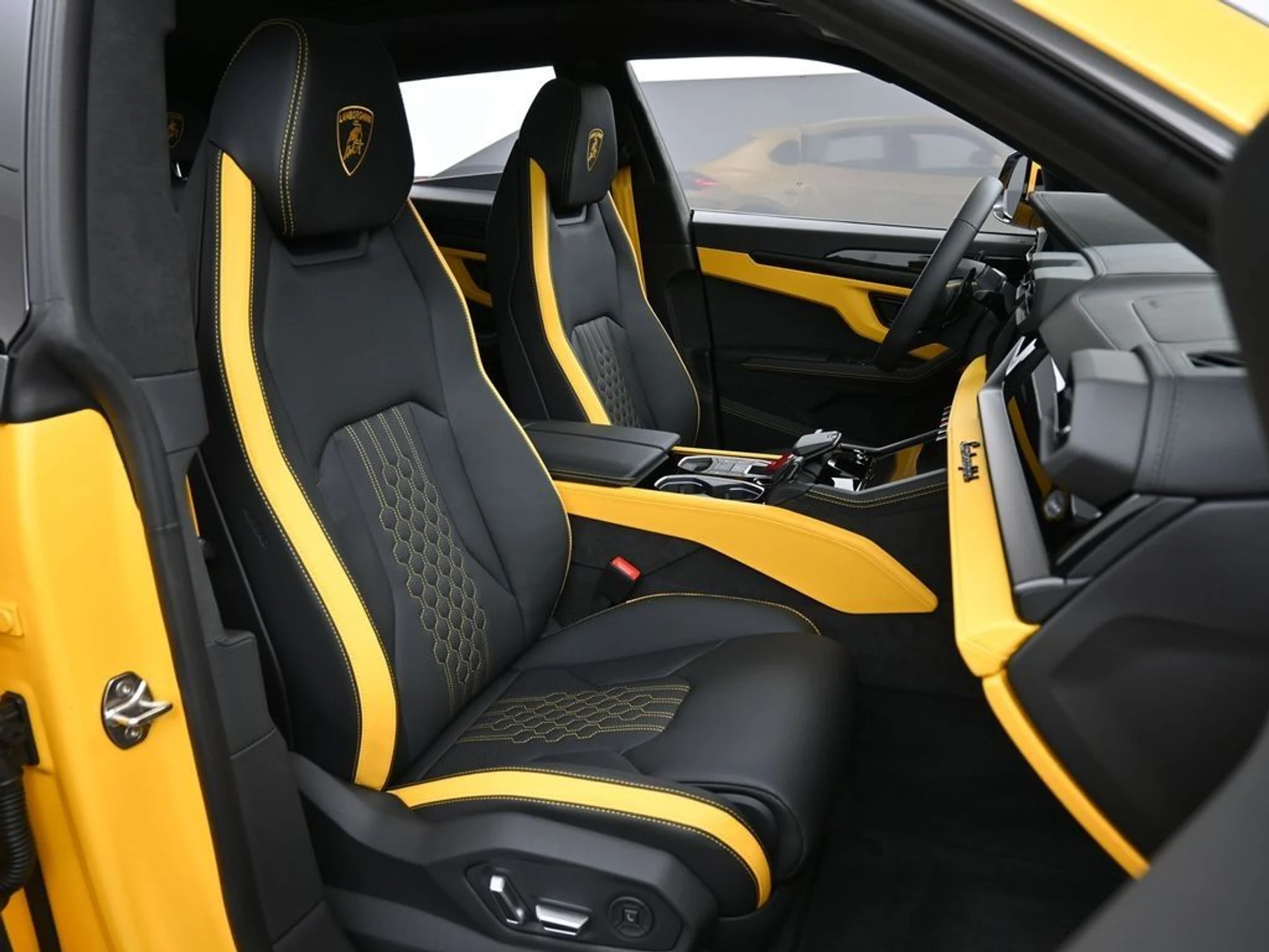 mph032_748744676_7ce167369068bfc3561012aacc6e6251_f5ce6942ad