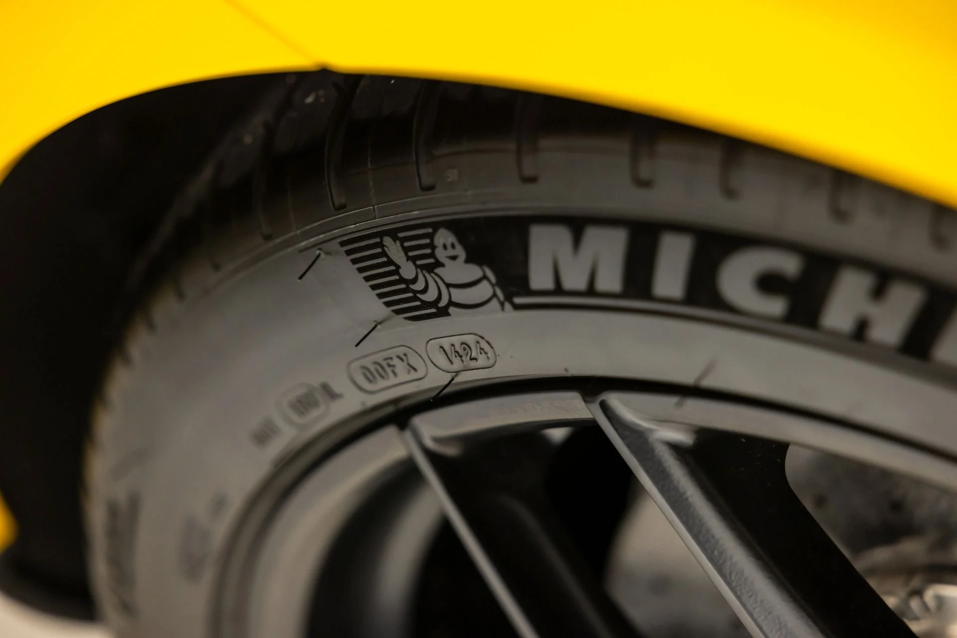 mph032_755210220_Used_2014_Ferrari_F12berlinetta_1766171664_6d9b4a6684