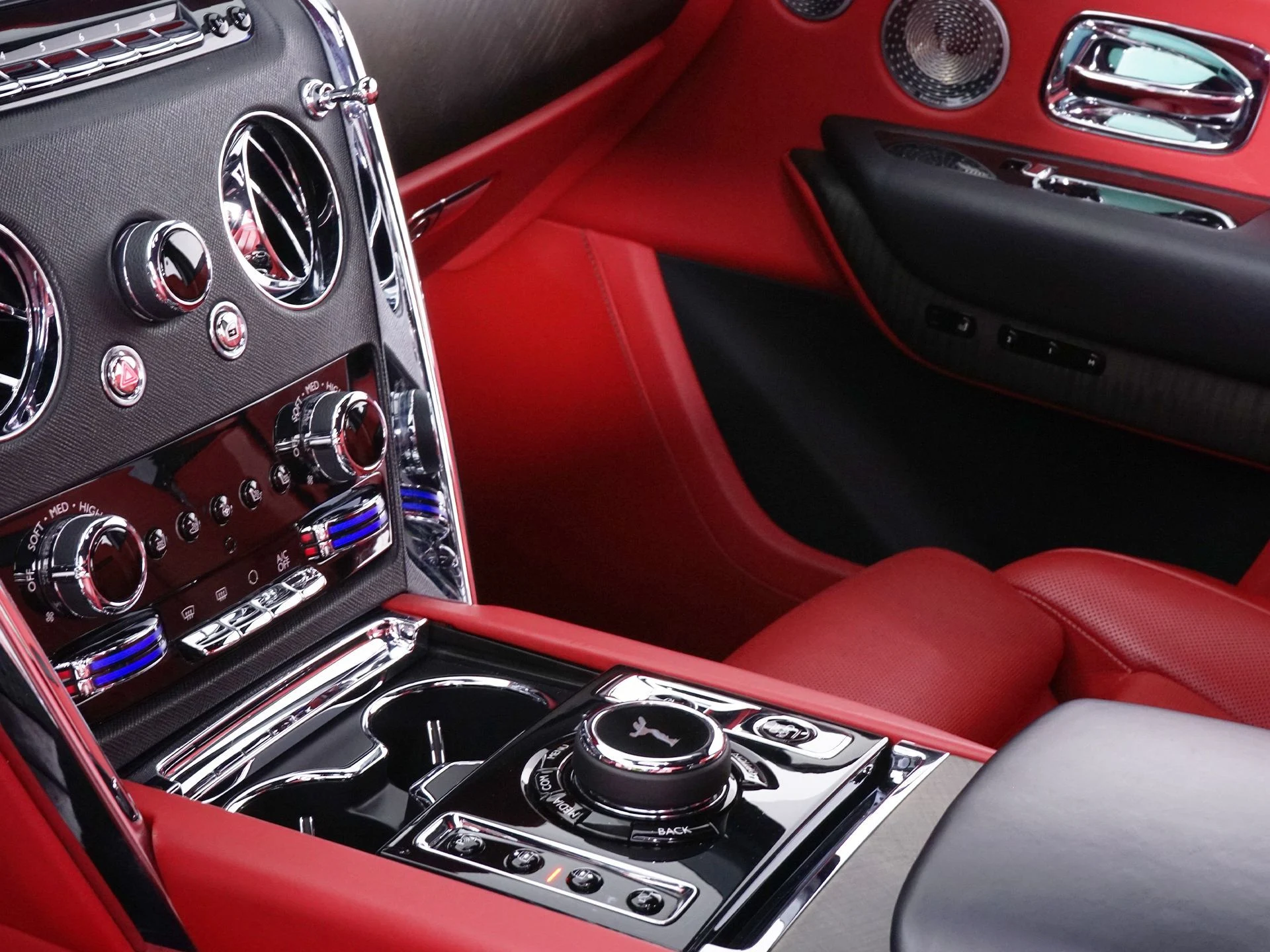 mph032_755346640_34fdd612868a9fde7d8099a5be81f01fx_d37588d58e