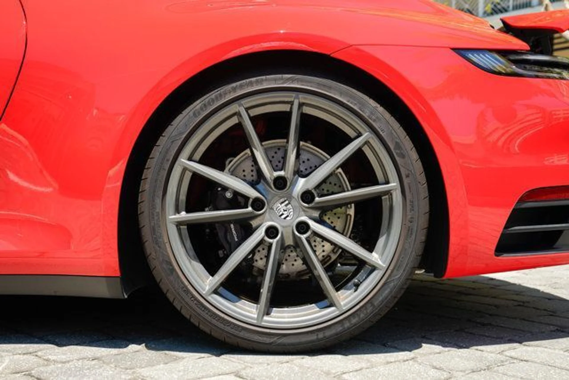 mph032_756338463_used_2024_porsche_911_carreratcoupe_14354_22898234_33_640_aa2e955ef8