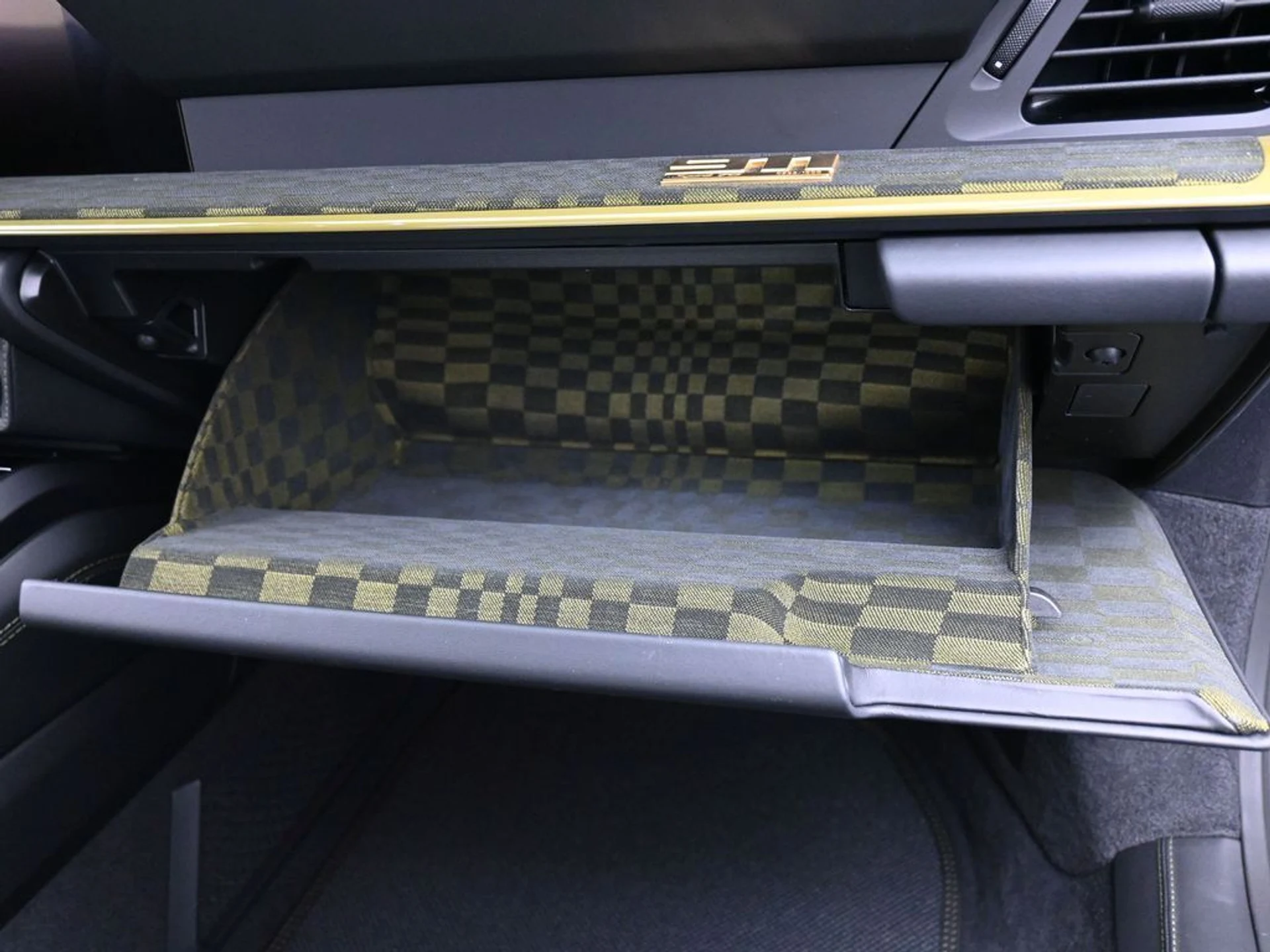 mph032_760562138_094eadc8_d058_4d01_bc20_378b144f9ccd_f7913d528a