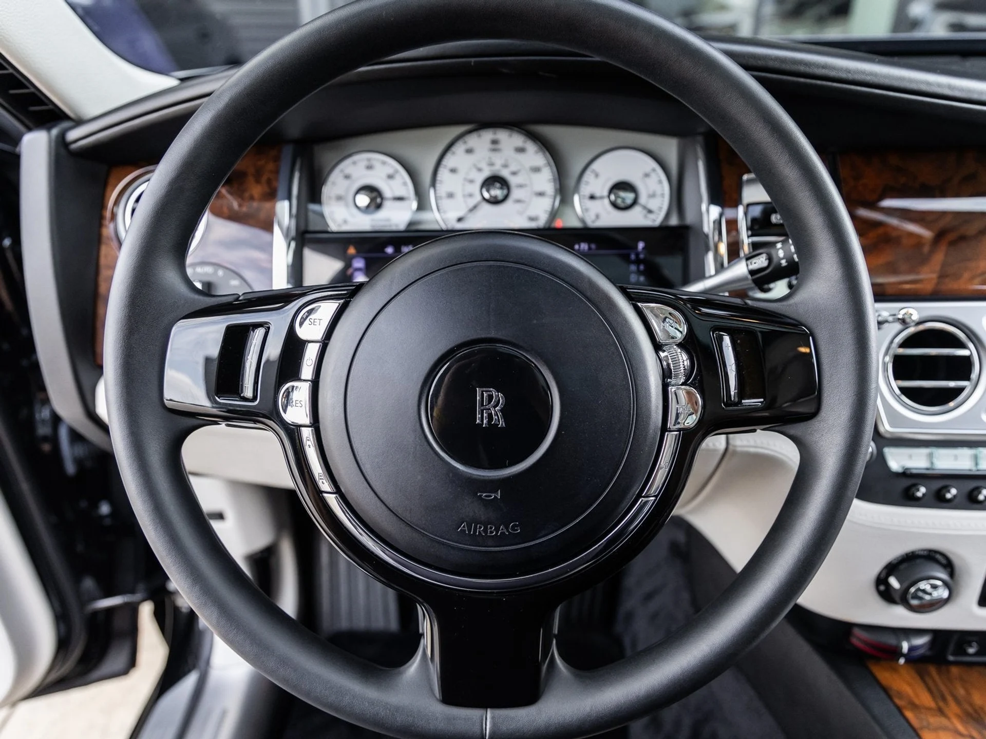 mph032_76474614_33_b4ab88ed20