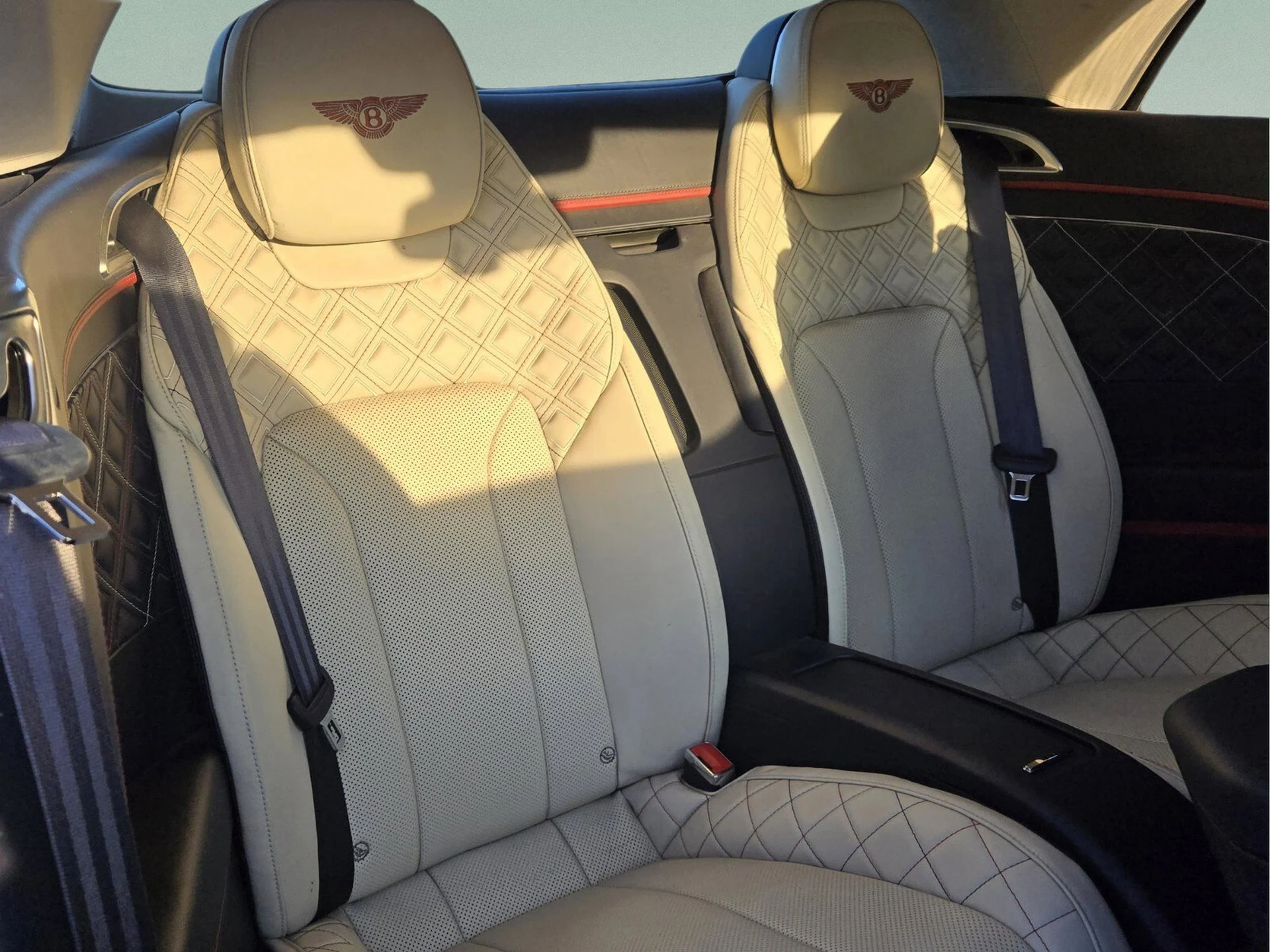 mph032_776102472_74506a39db6d224bceb254b4ebfb398cx_451c8aaf9d