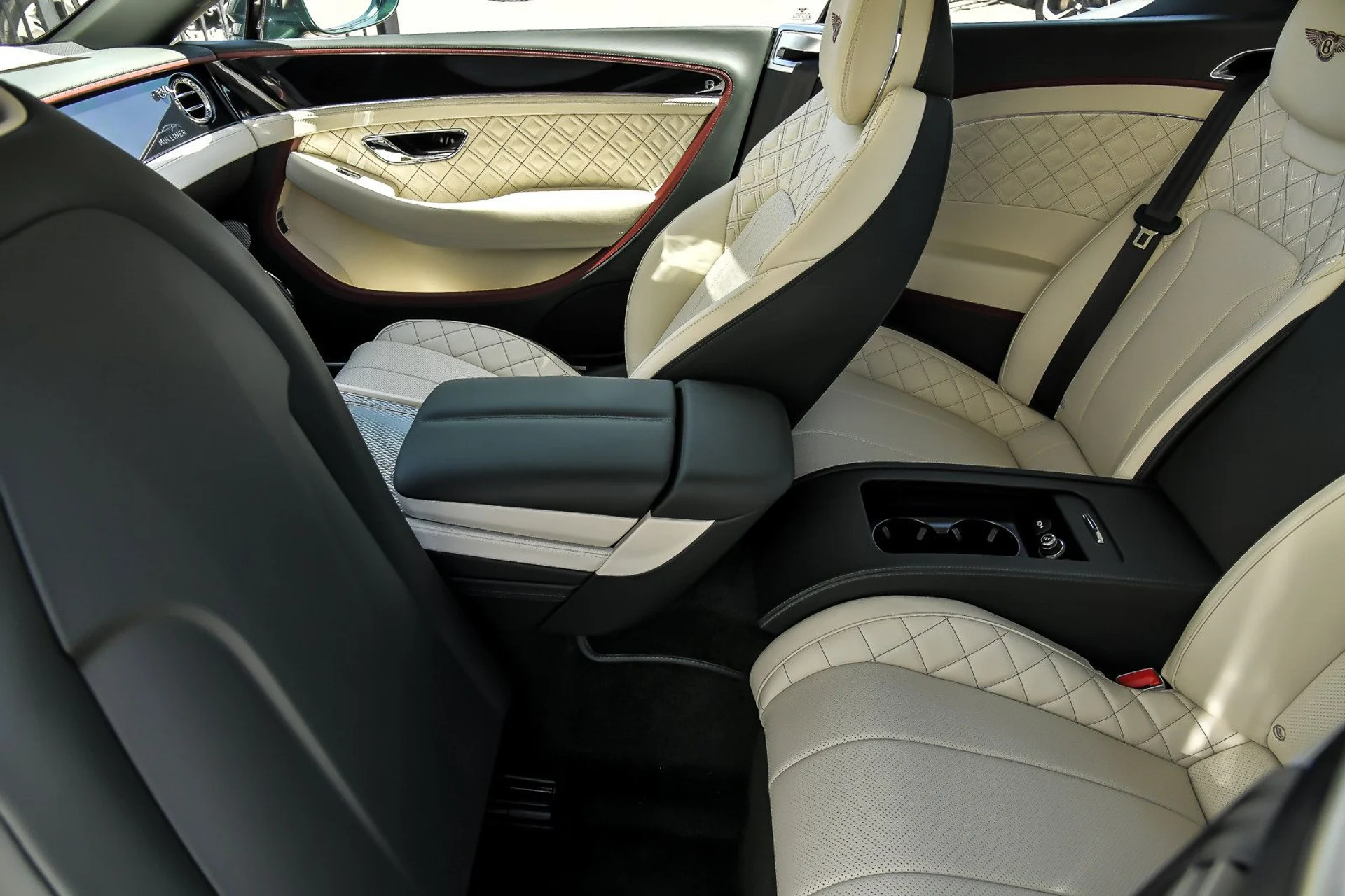 mph032_782181331_c3c6411b50d325d8b9ab0a1b40aa22d9x_06a45dfe13