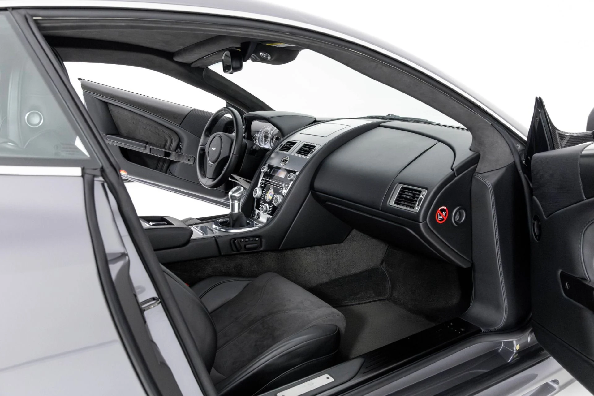 mph032_784251588_Used_2009_Aston_Martin_DBS_1763602384_f80eeba928