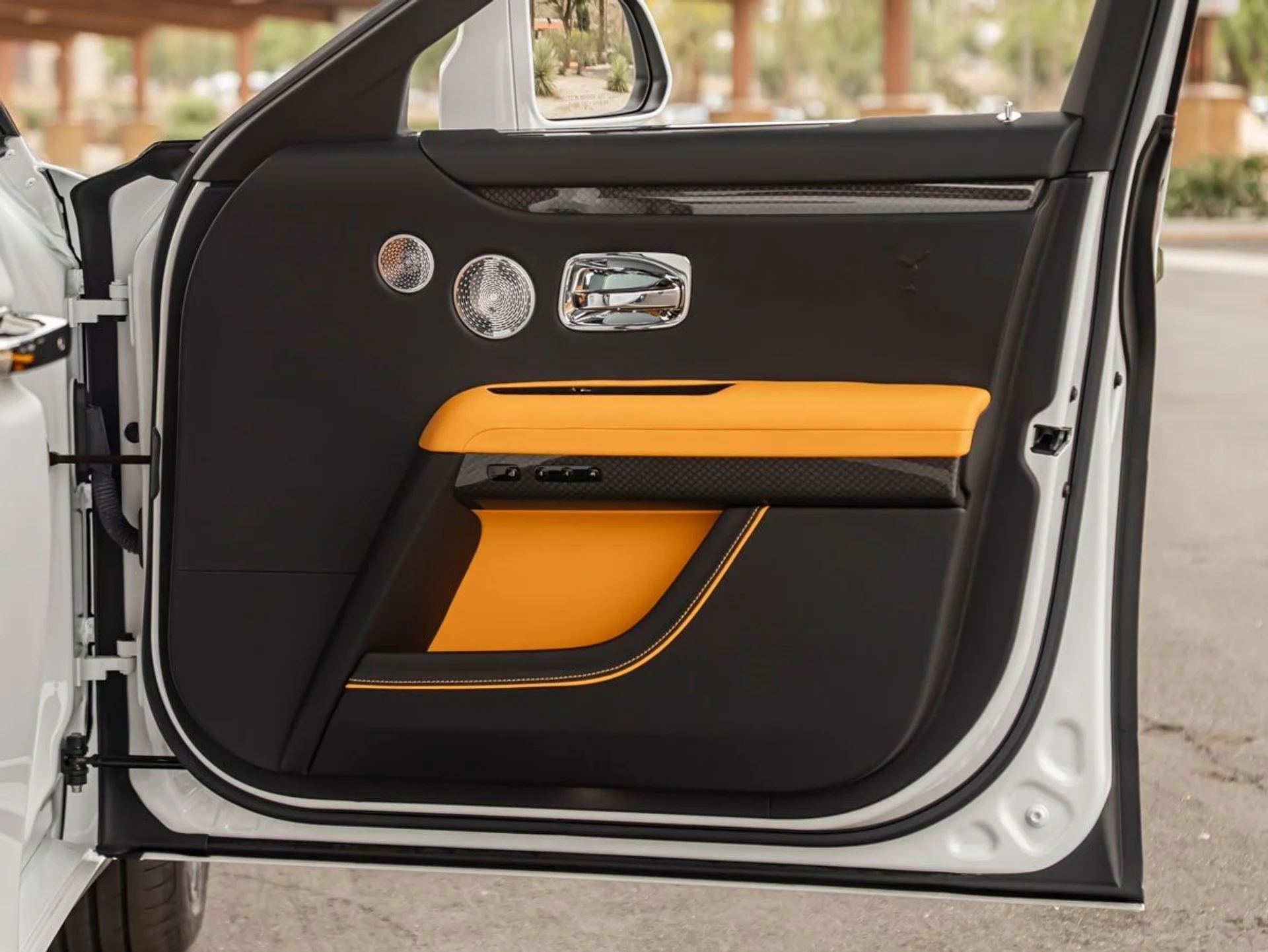 mph032_785399041_33_2a2206019c