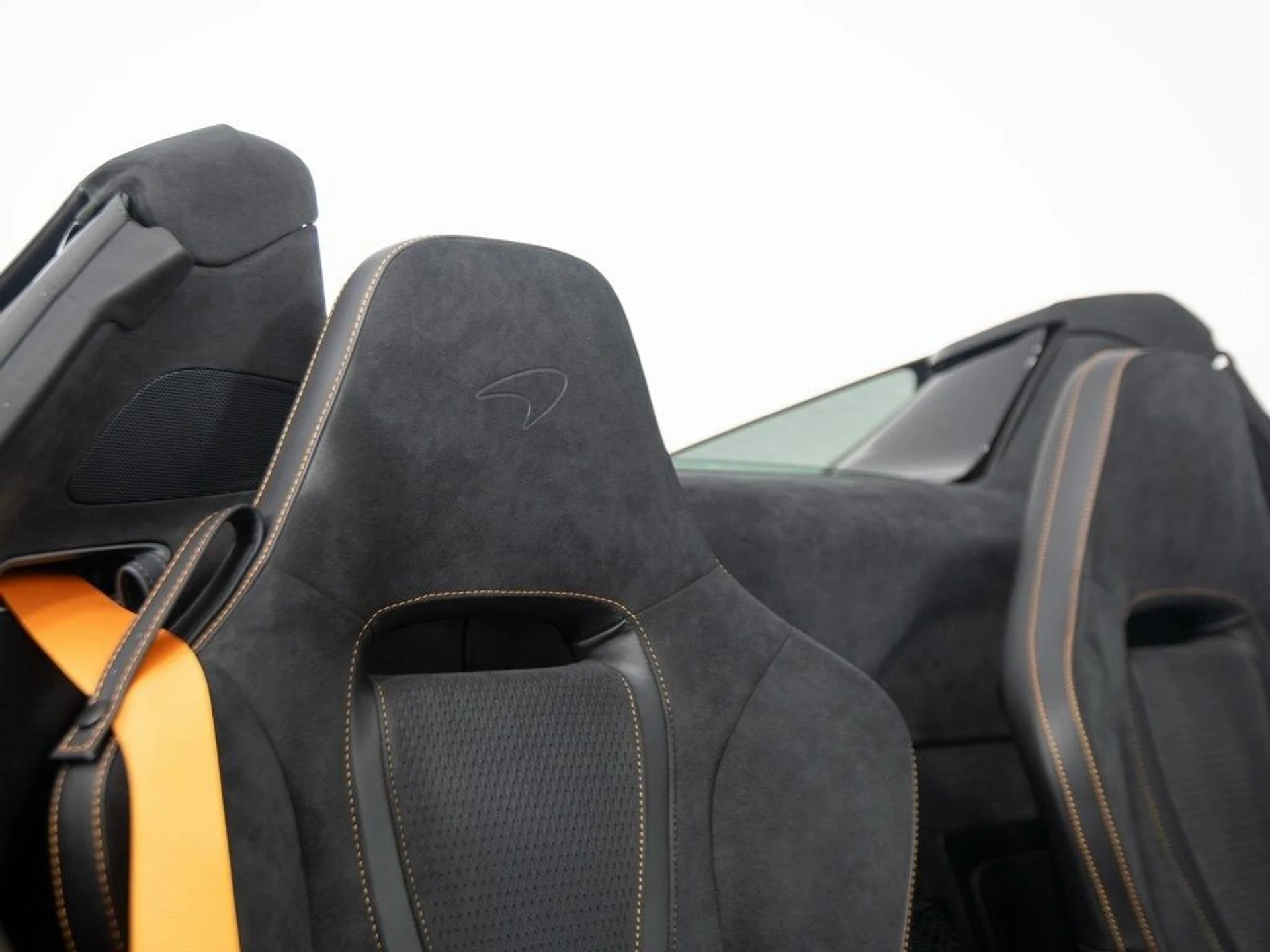 mph032_787020950_0c5348a07e1ace39b45722b6bf900fe3x_21fd8b2794