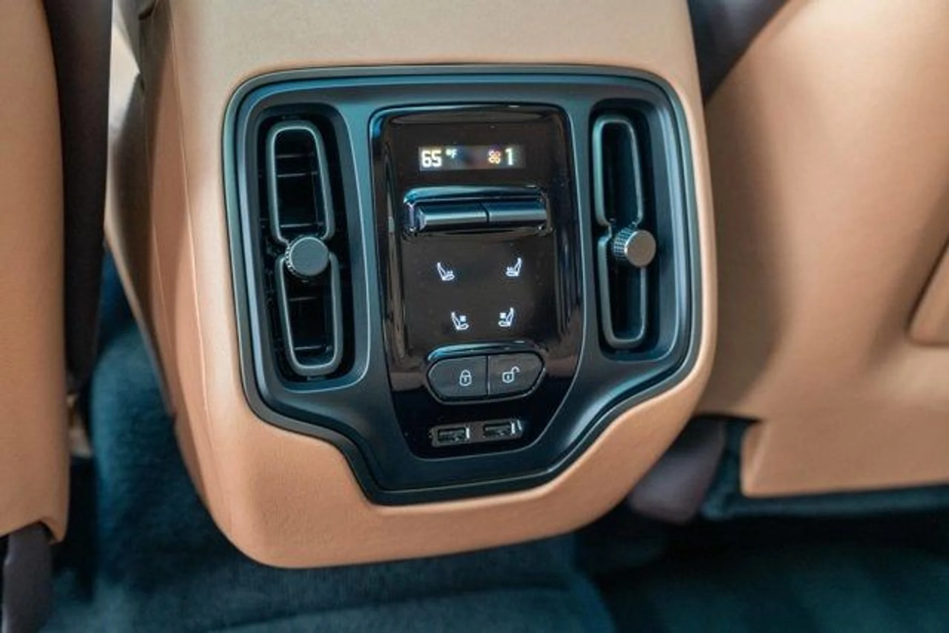 mph032_794043860_33_f7fc0ff969