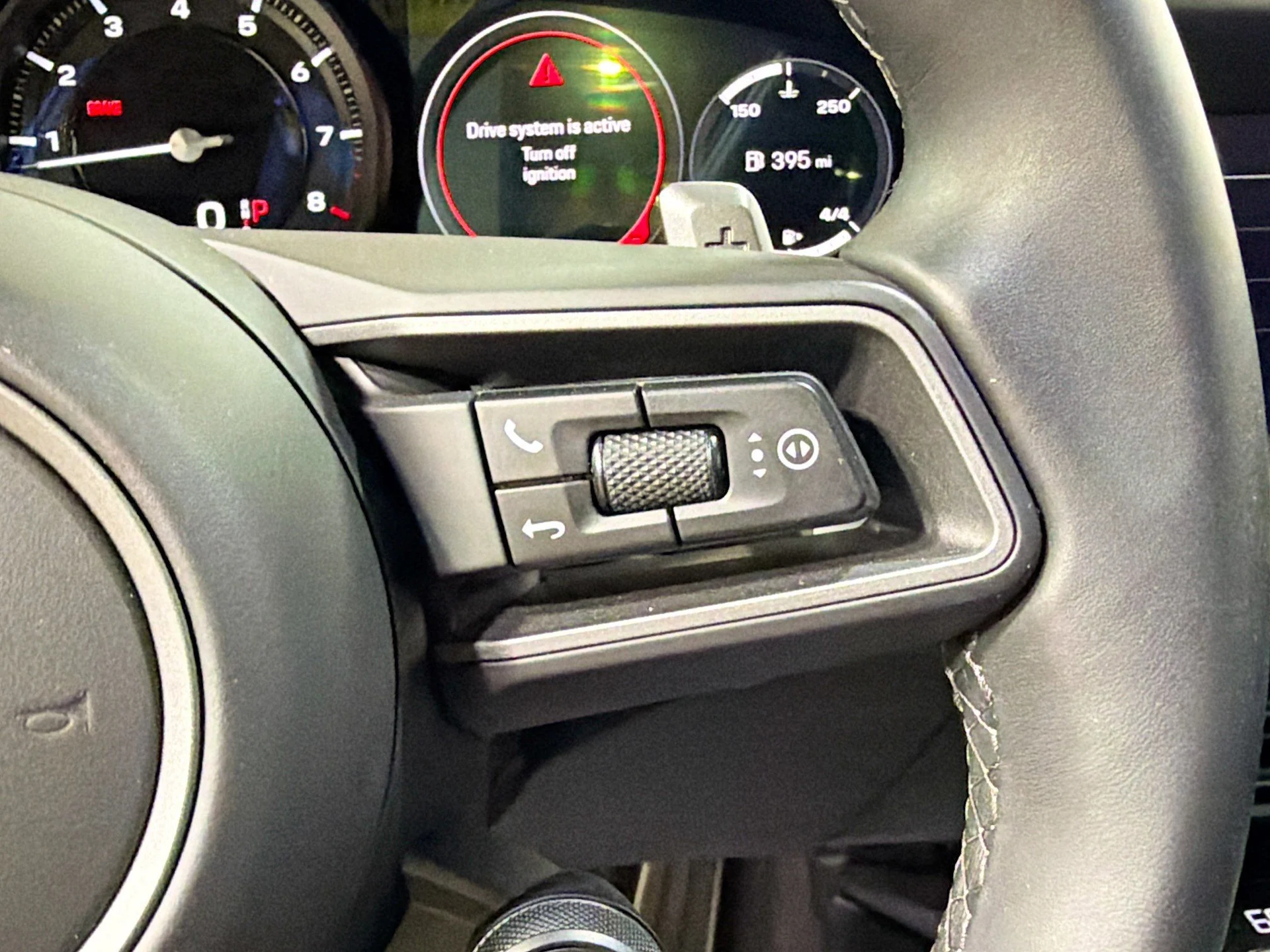 mph032_798405100_dfcb691b8ded20fcd4e6dde5c92e5ffa_c1af4bc630