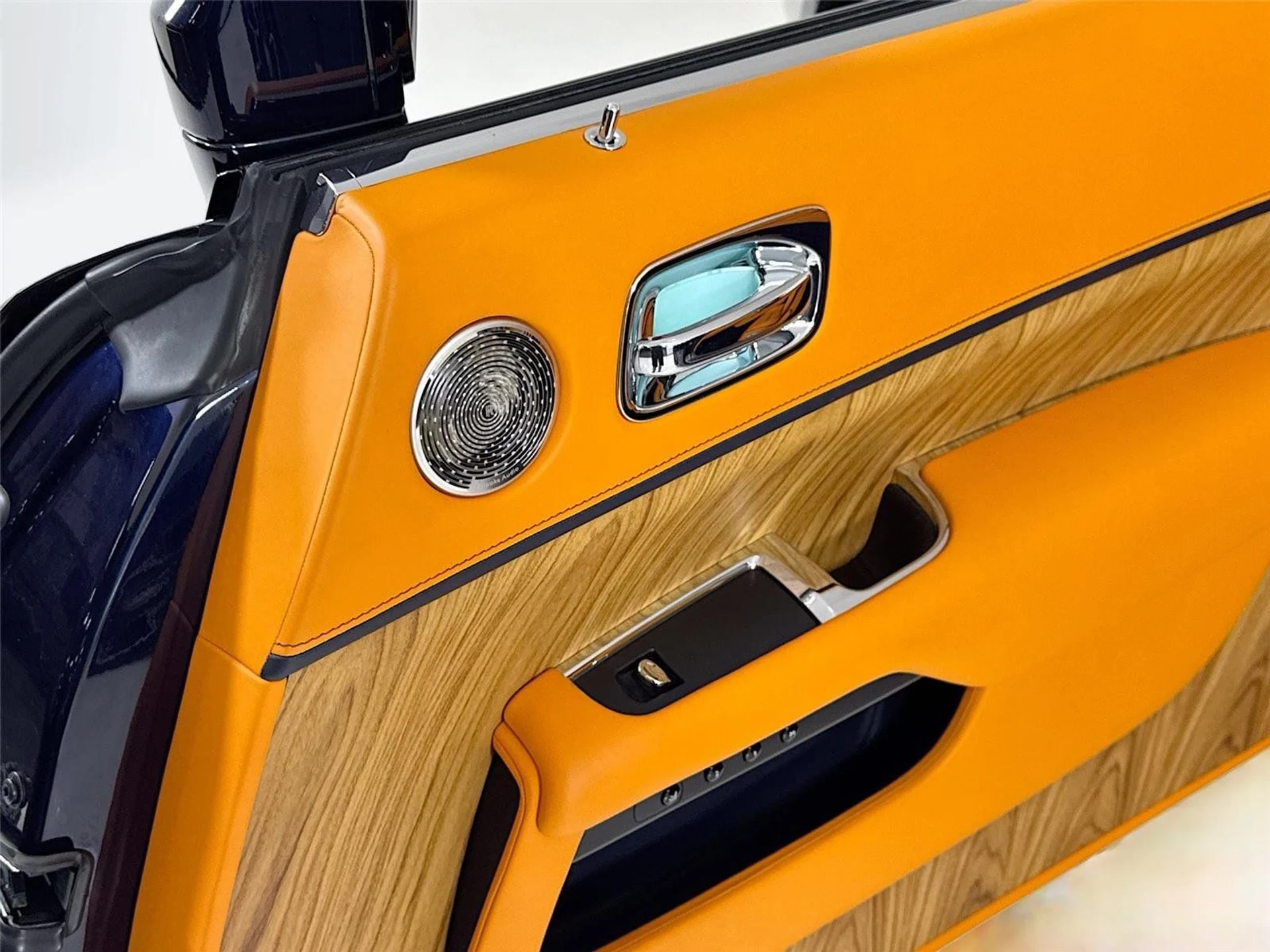 mph032_800023639_4995292e5b816252b0b5a90233e11c77_e9e6ee5a56