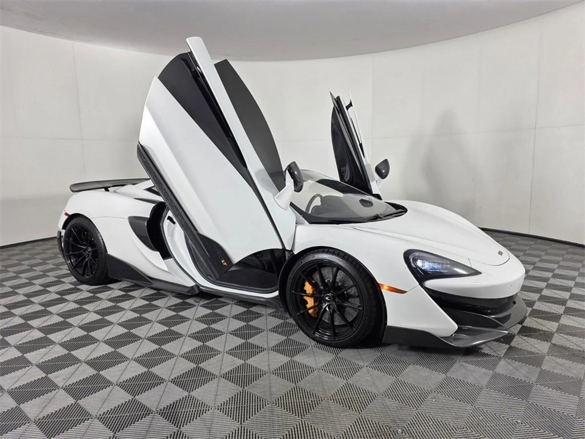 mph032_800743891_2cc1457a64b101c48d52a50c1d0efb3b_1314531e31