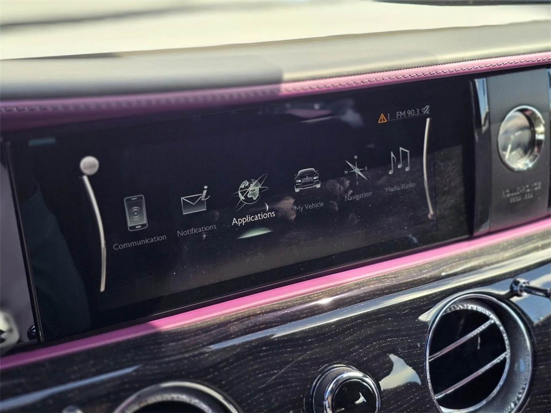 mph032_802395786_351e18d2a55711a7824ee54004b96c9b_ee918b0a69