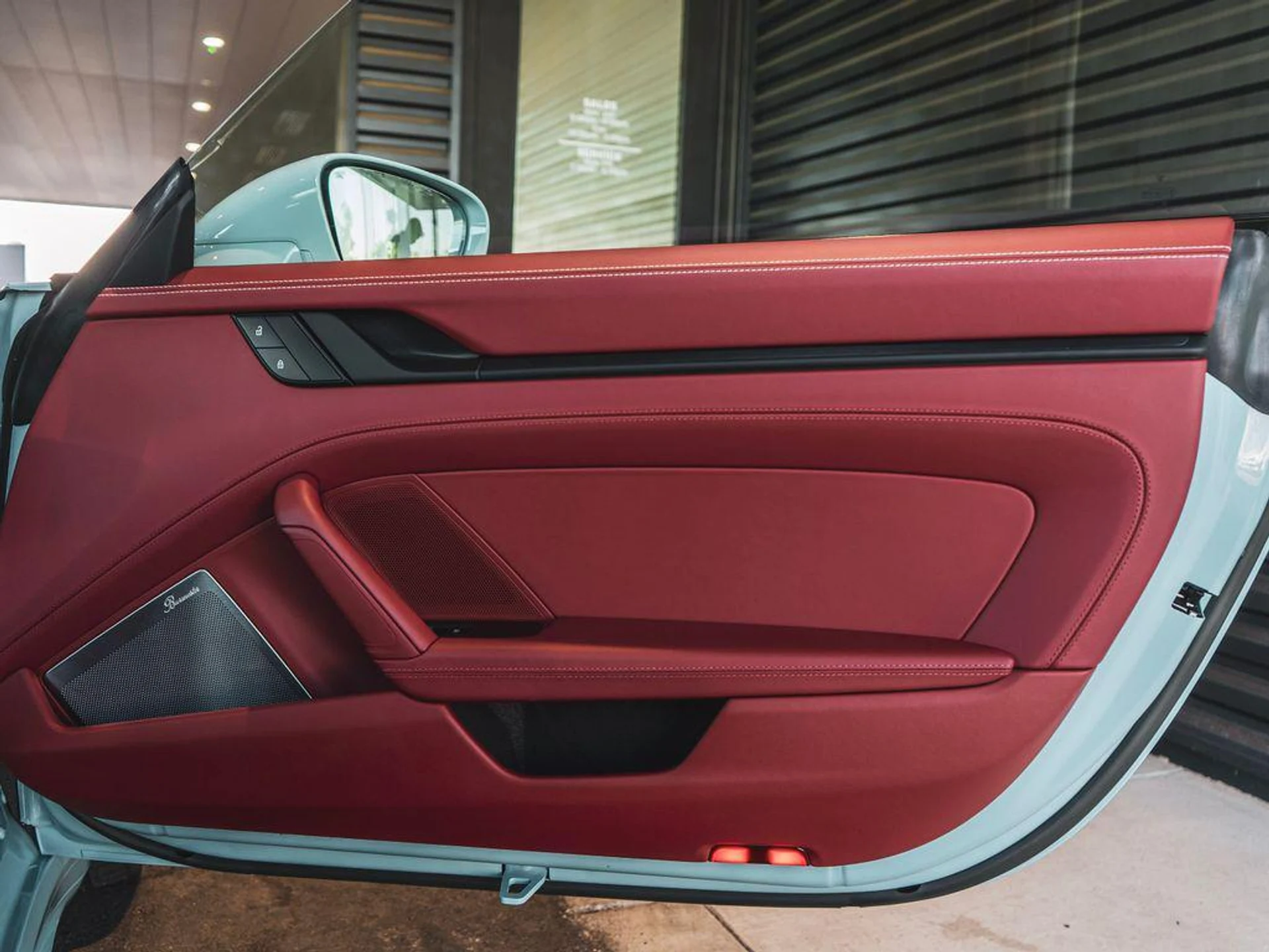 mph032_804581230_3_BWH_Mt8r_NK_Hf_N_Ro_Hv7c_Q4_Kr08_I_1f83732439